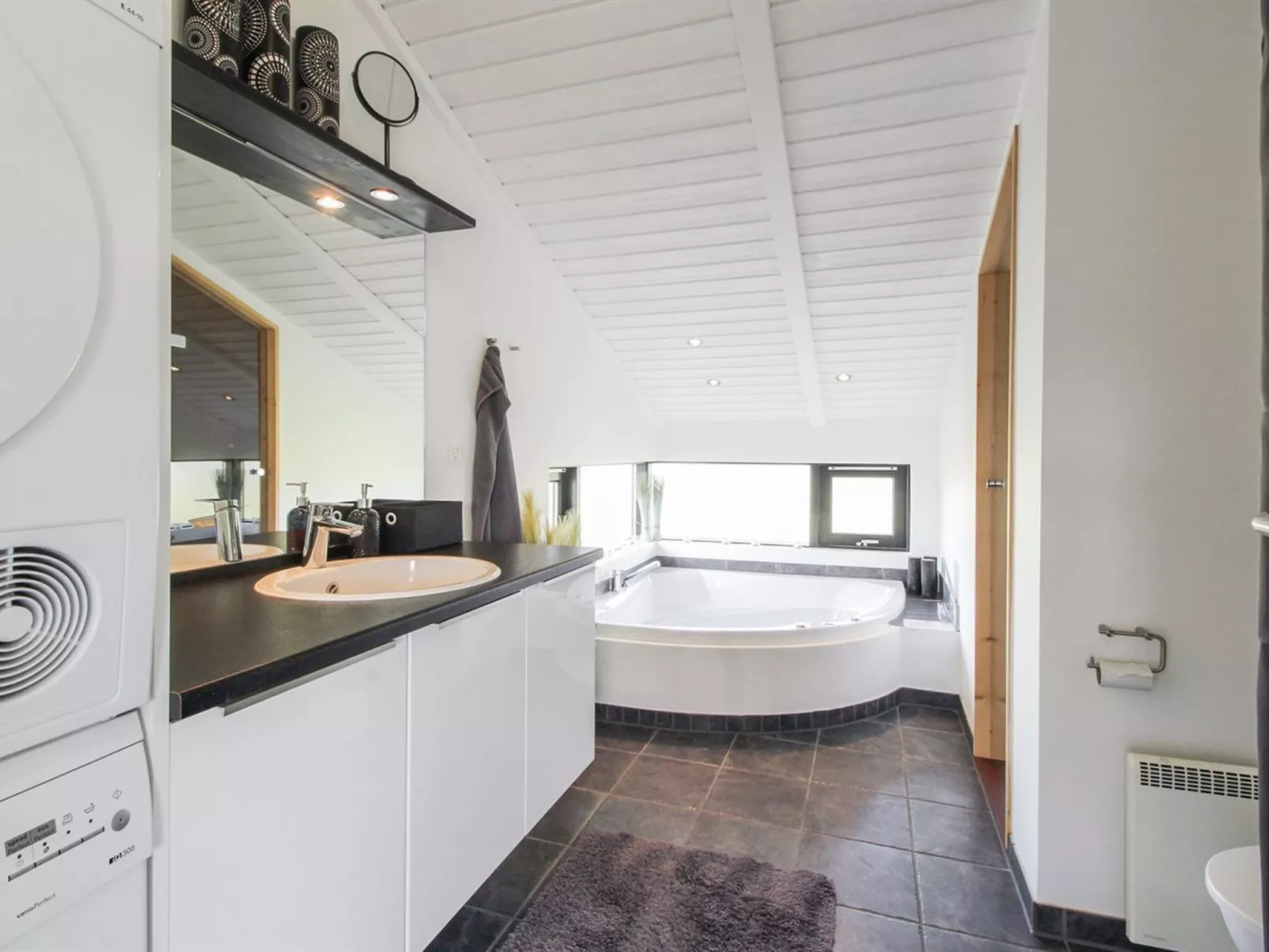 "Auvo" - 600m from the sea-Buiten