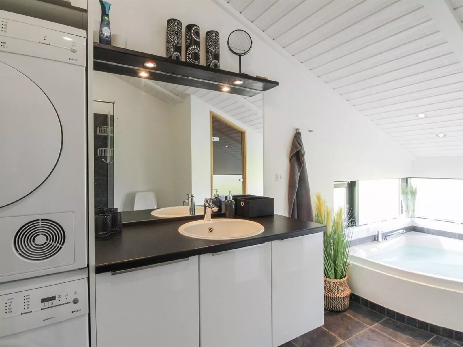 "Auvo" - 600m from the sea-Buiten