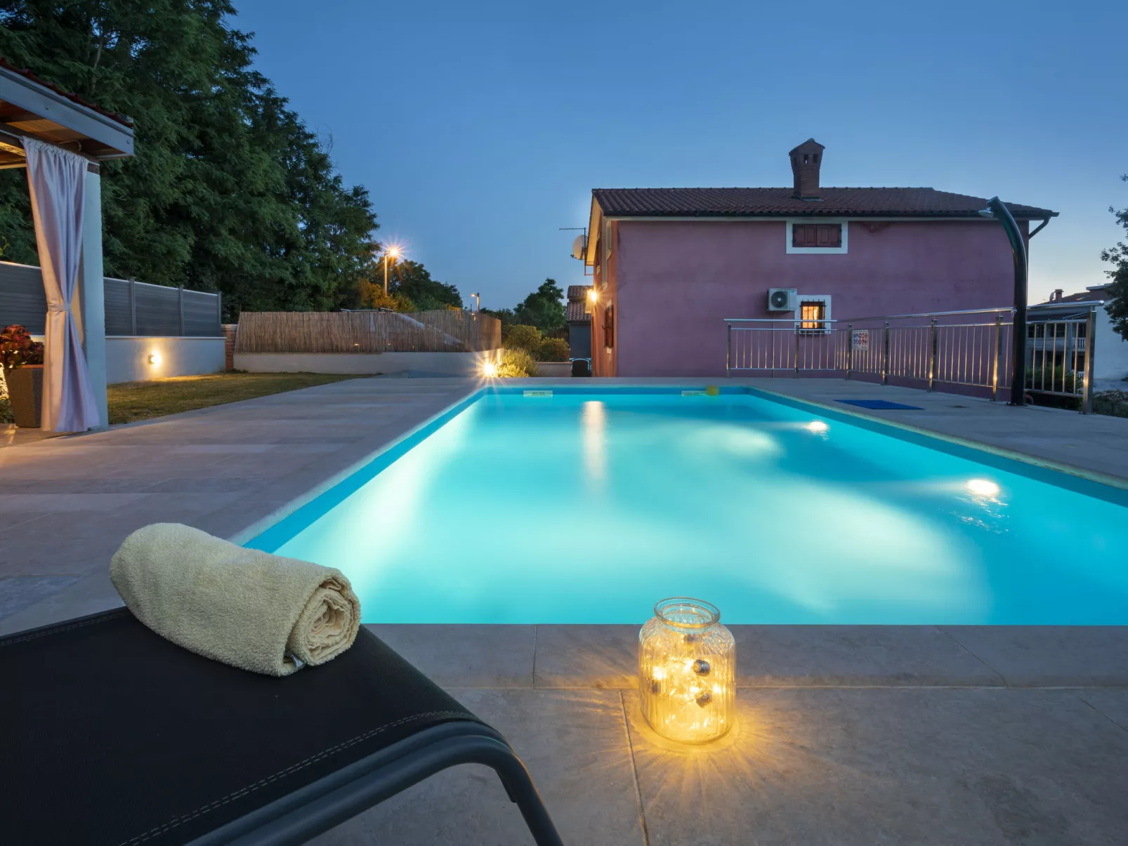 Villa Laura-Buiten