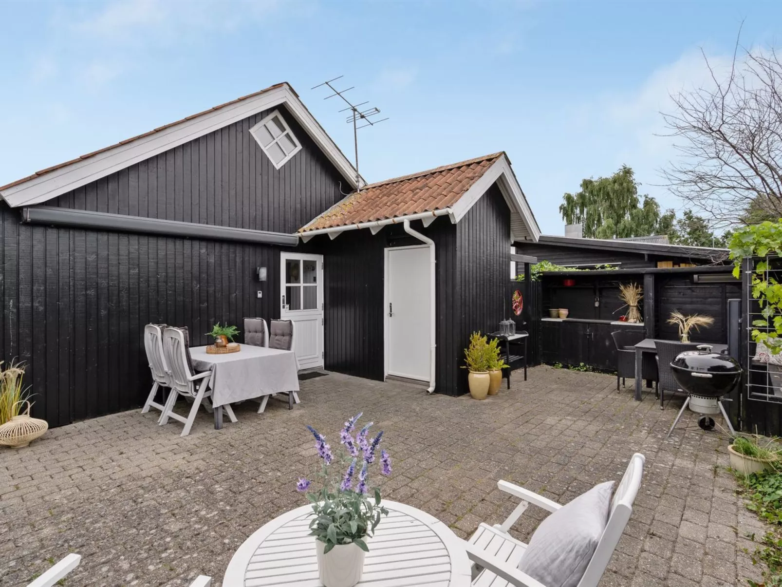 "Ajvi" - 50m from the sea-Buiten