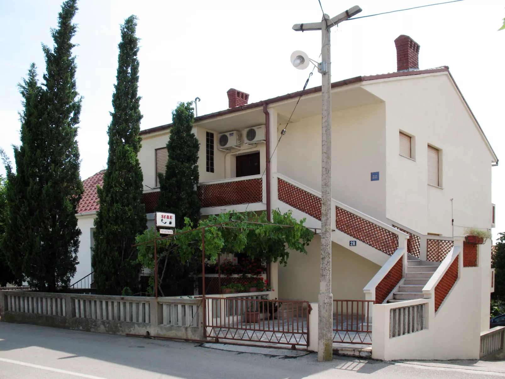Vesna-Buiten