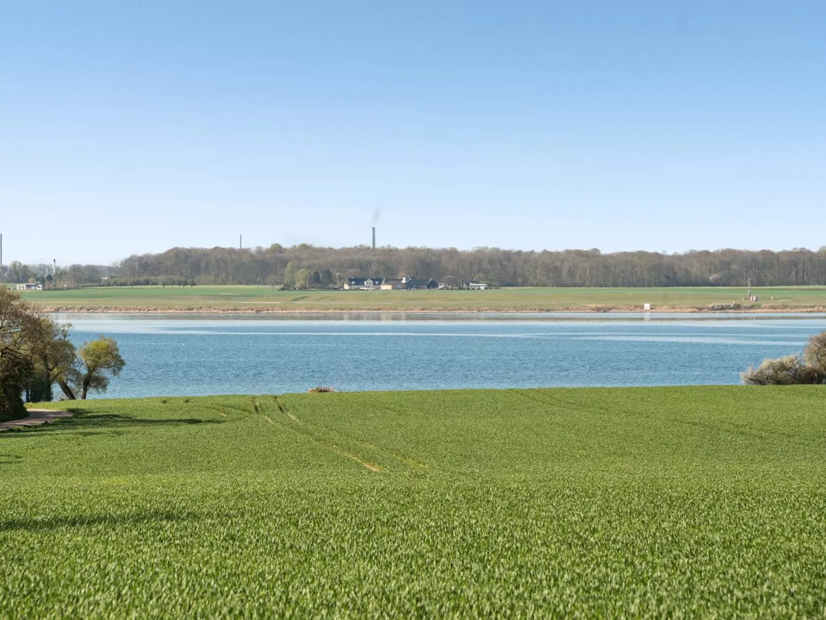 "Ermelinda" - 900m to the inlet-Buiten