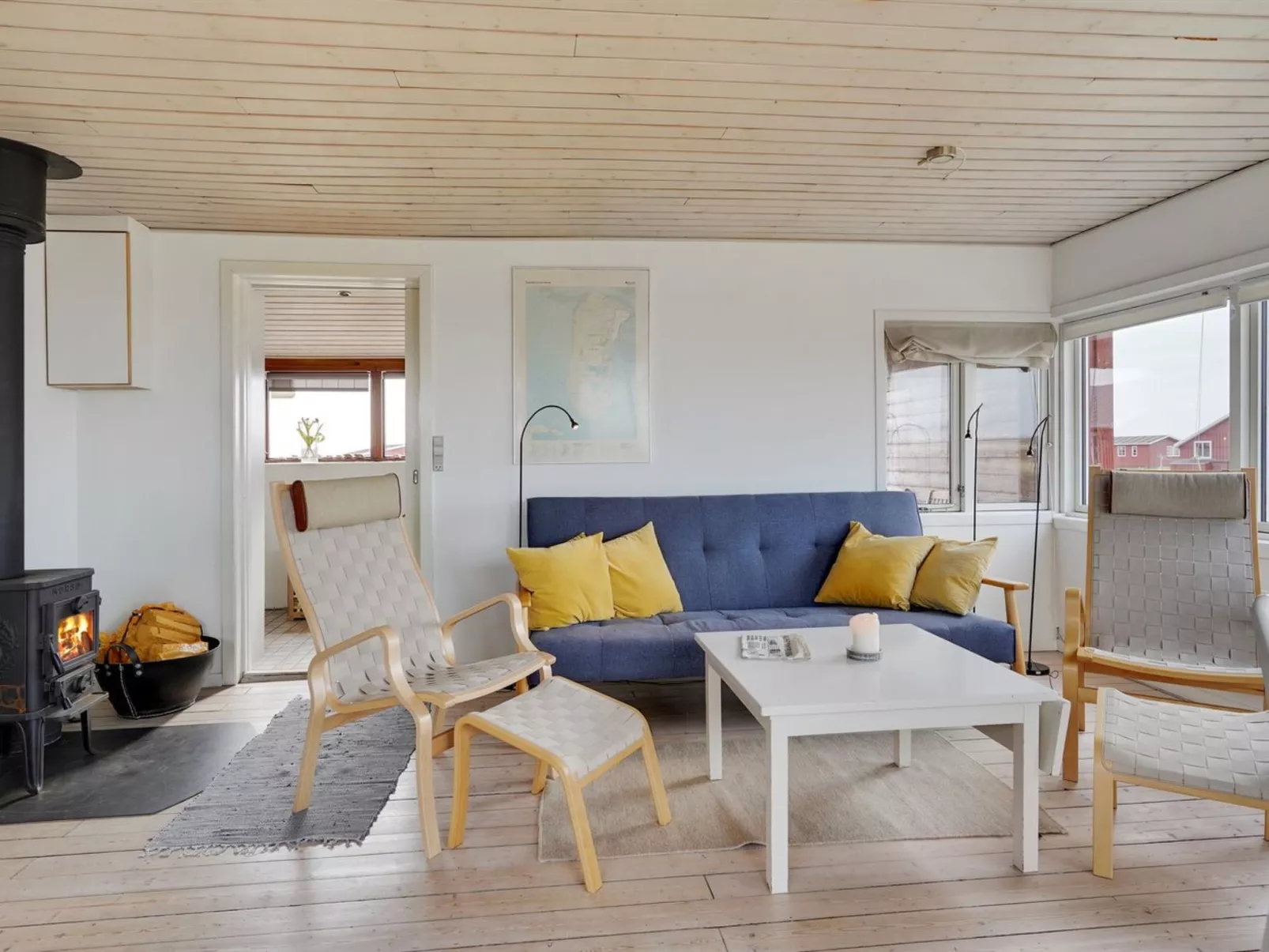 "Lennart" - 750m from the sea-Binnen