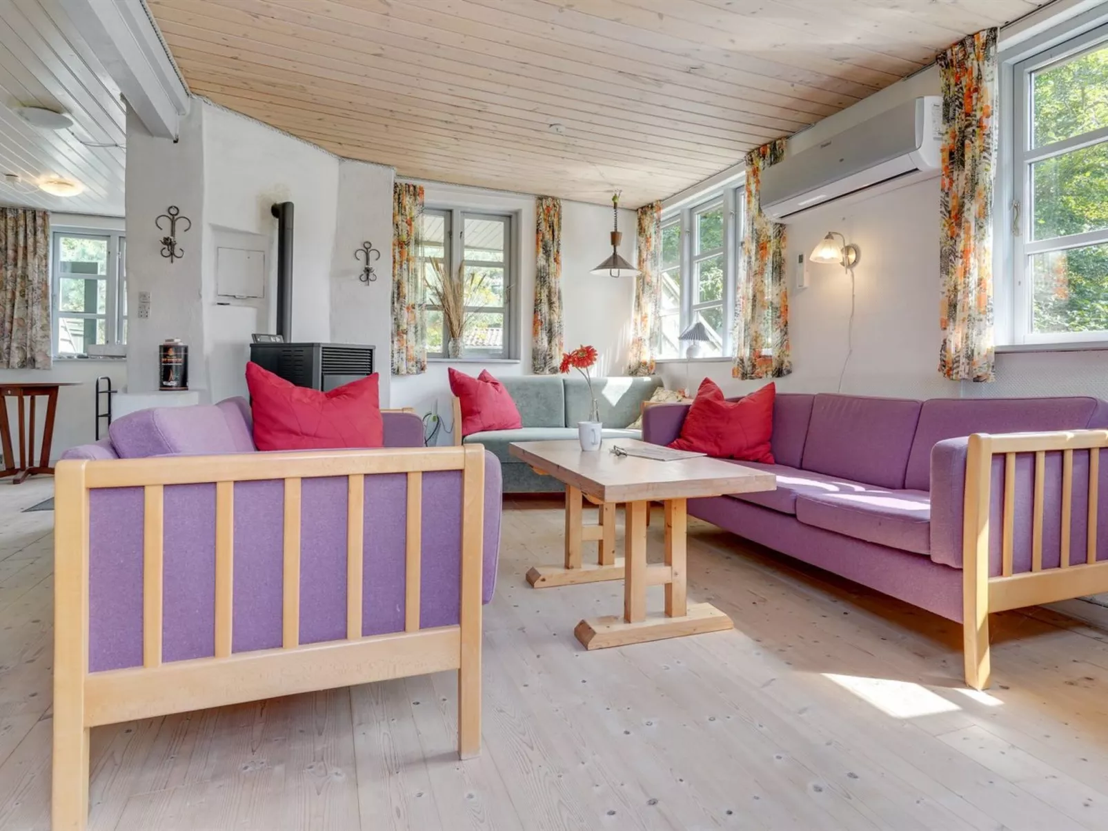 "Sini" - 300m from the sea-Binnen
