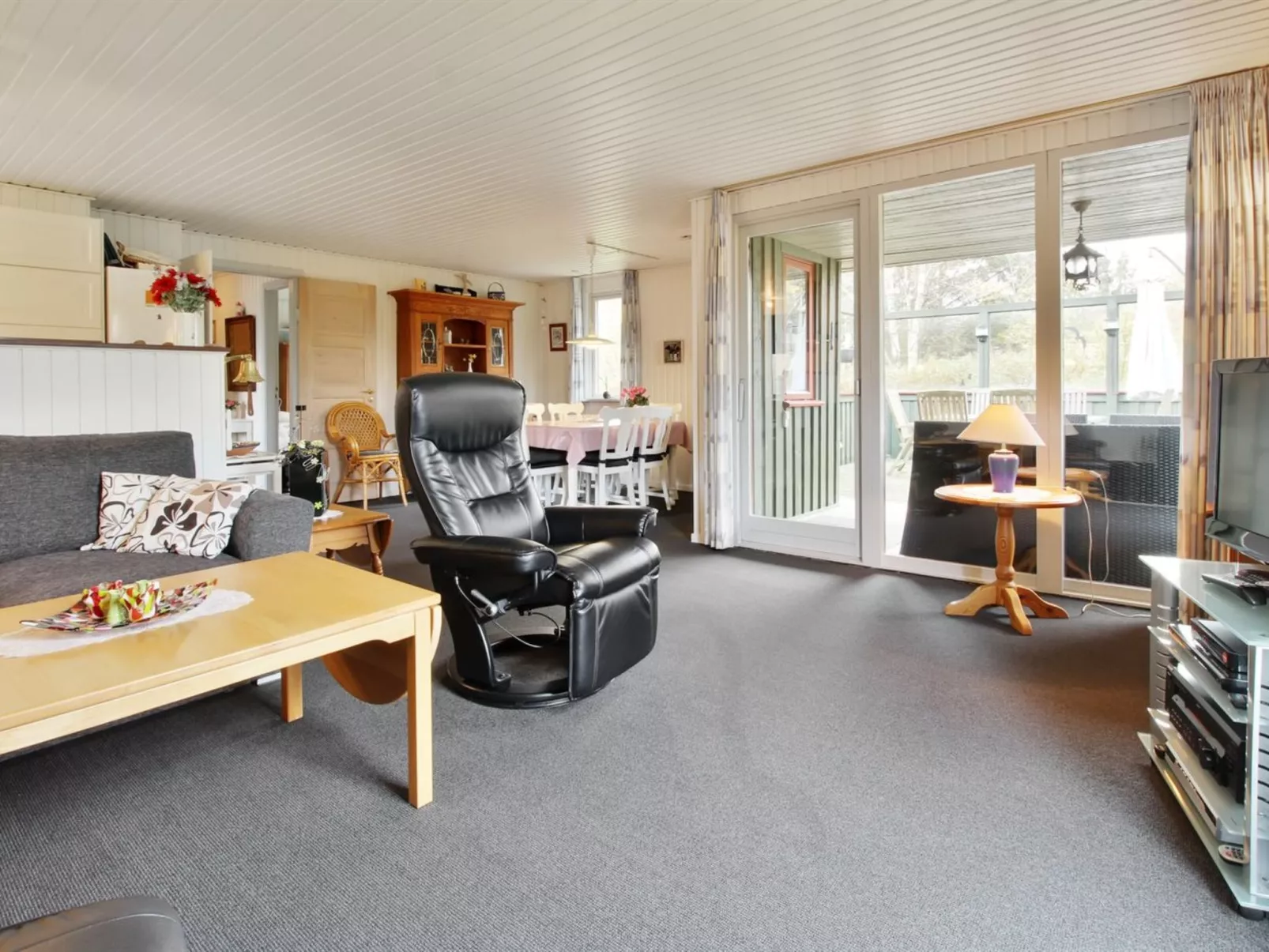 "Aima" - 400m from the sea-Binnen