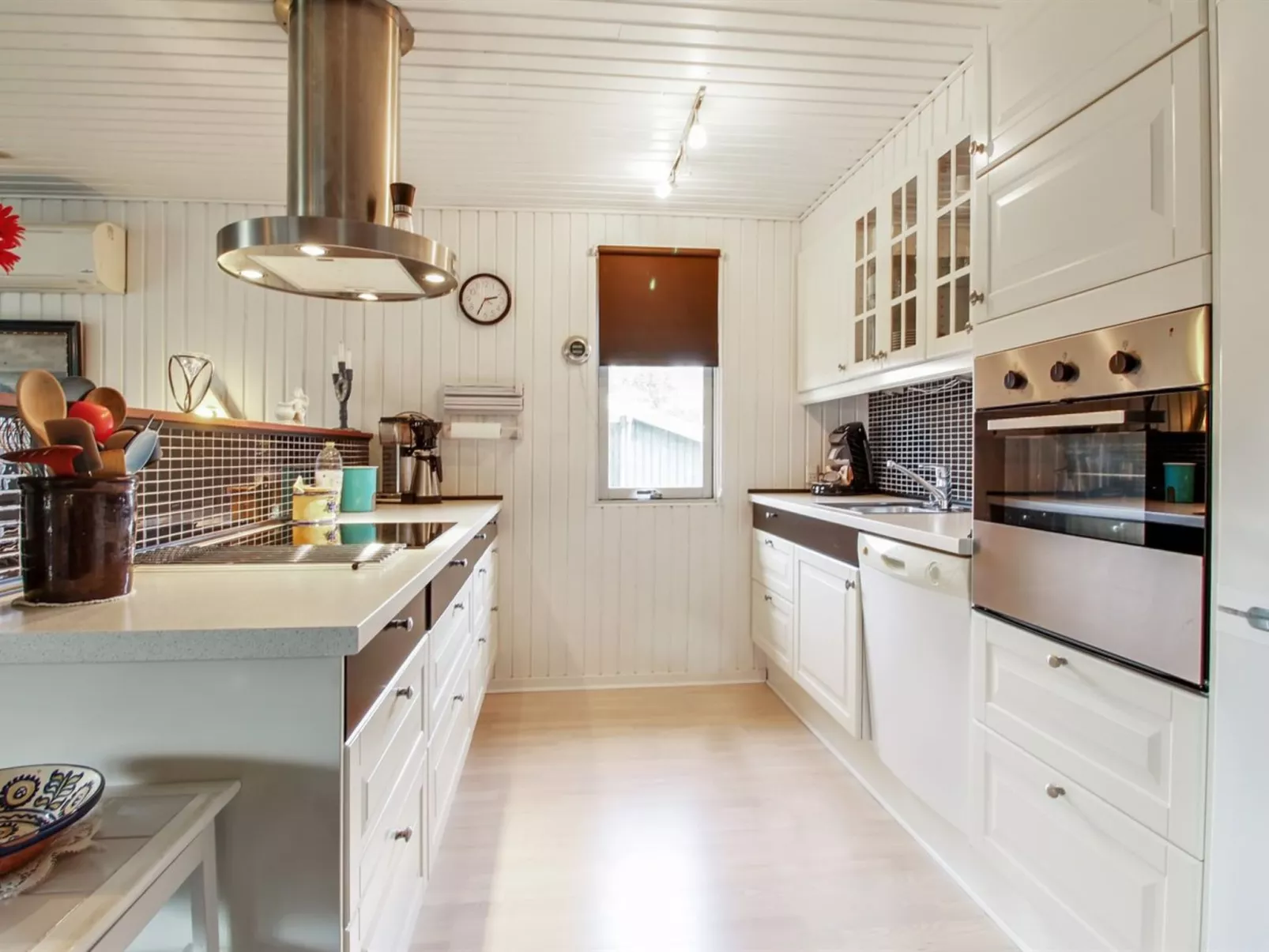 "Aima" - 400m from the sea-Binnen