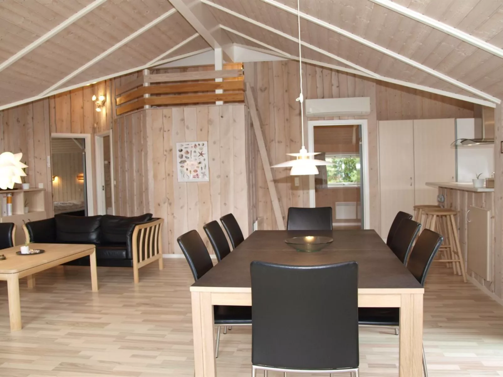"Germaine" - 1.2km from the sea-Binnen