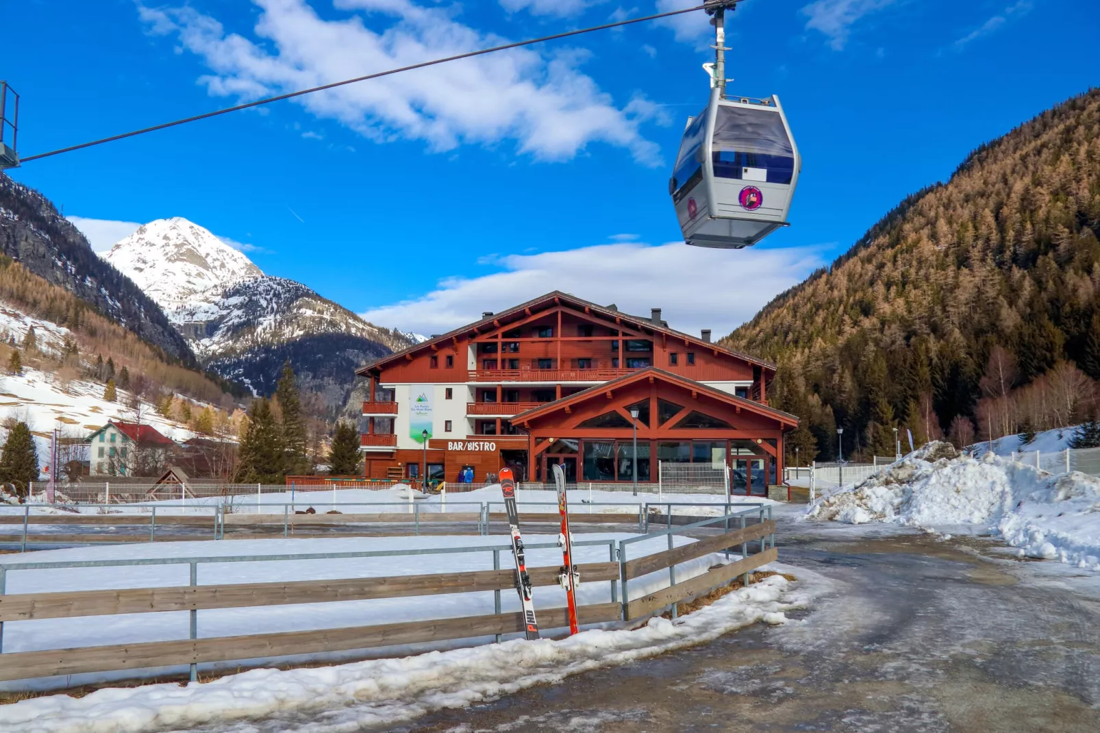 Resort les Portes du Mont Blanc 5-Exterieur winter