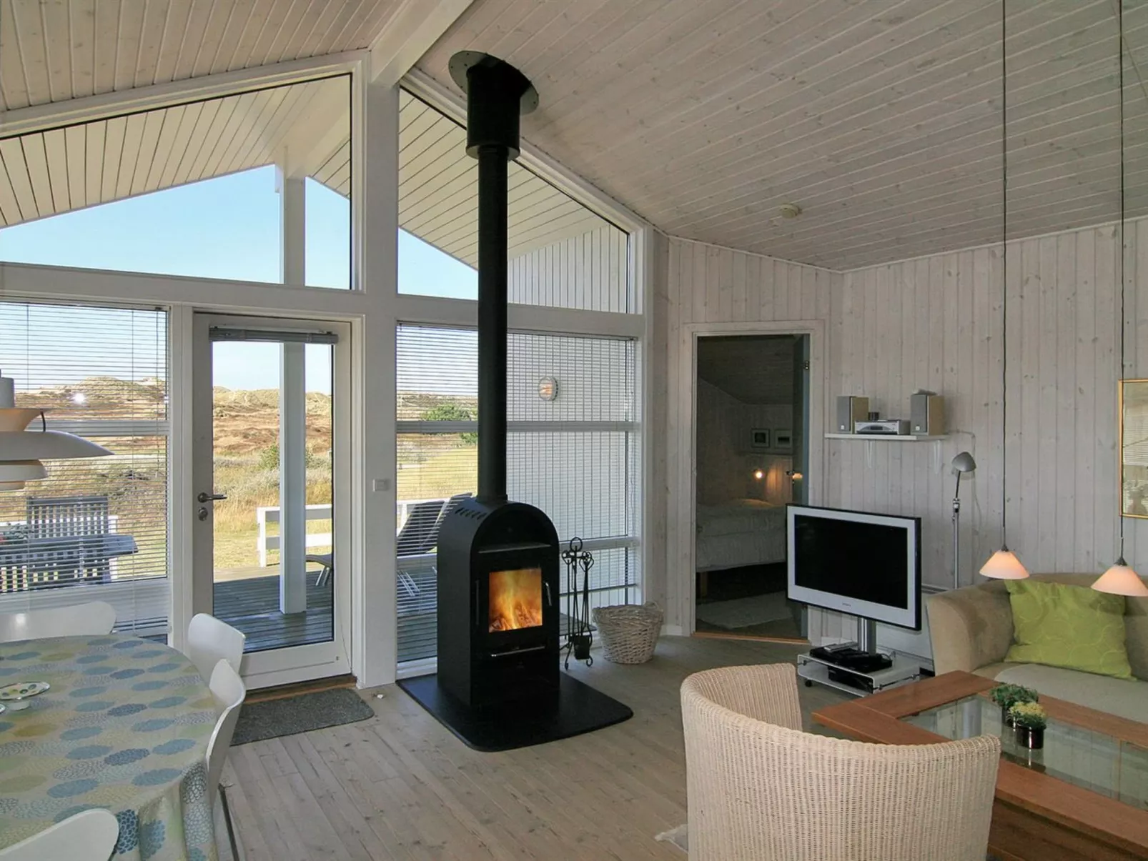 "Ferdine" - 1.5km from the sea