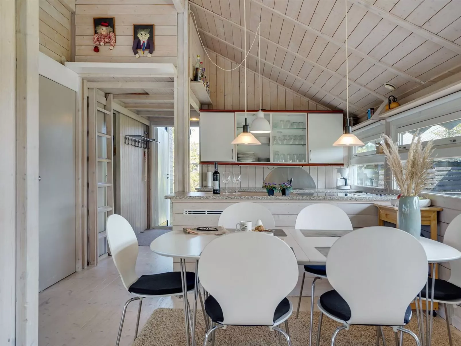 "Allida" - 800m from the sea-Binnen