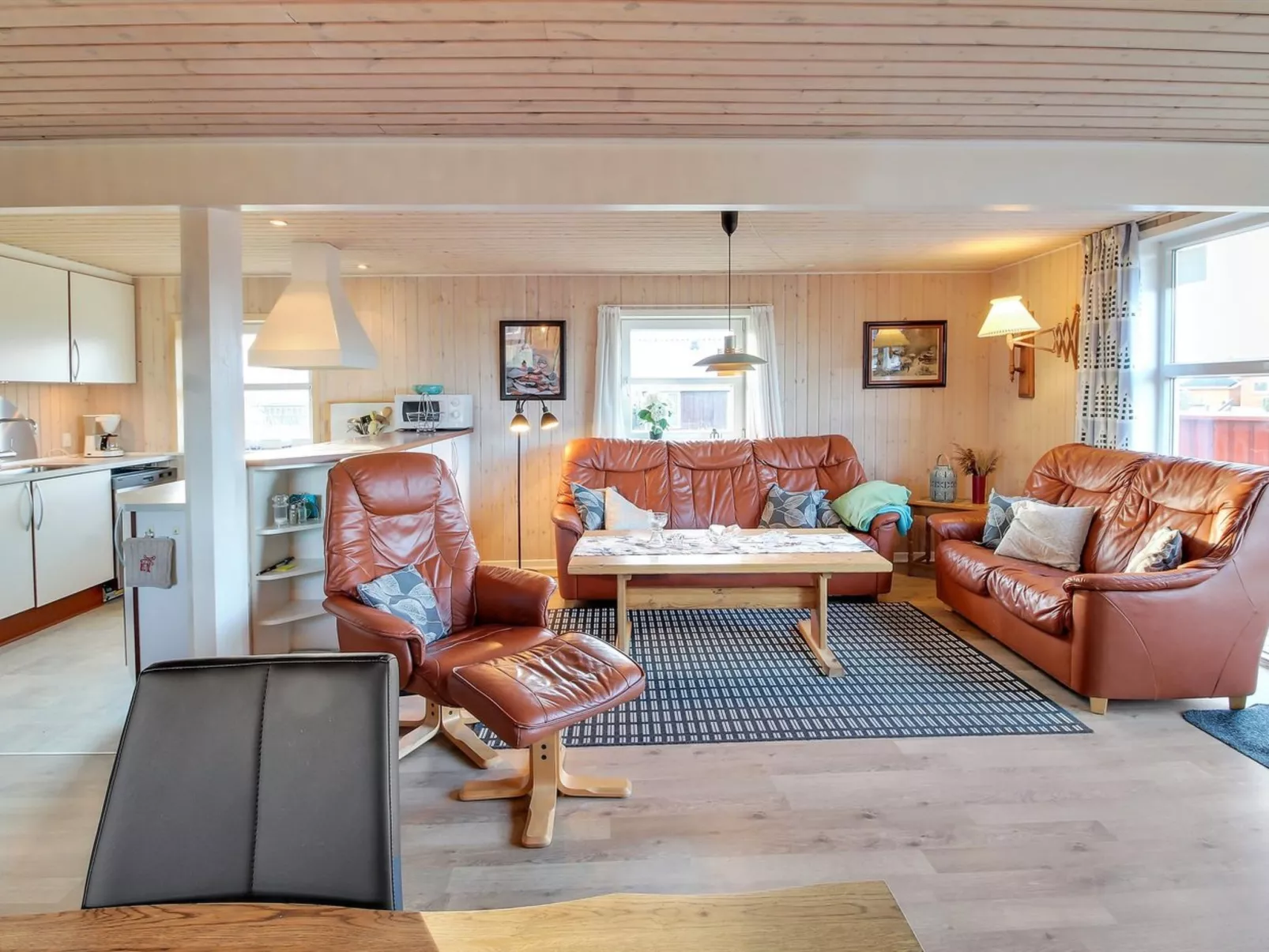 "Andor" - 500m from the sea-Binnen