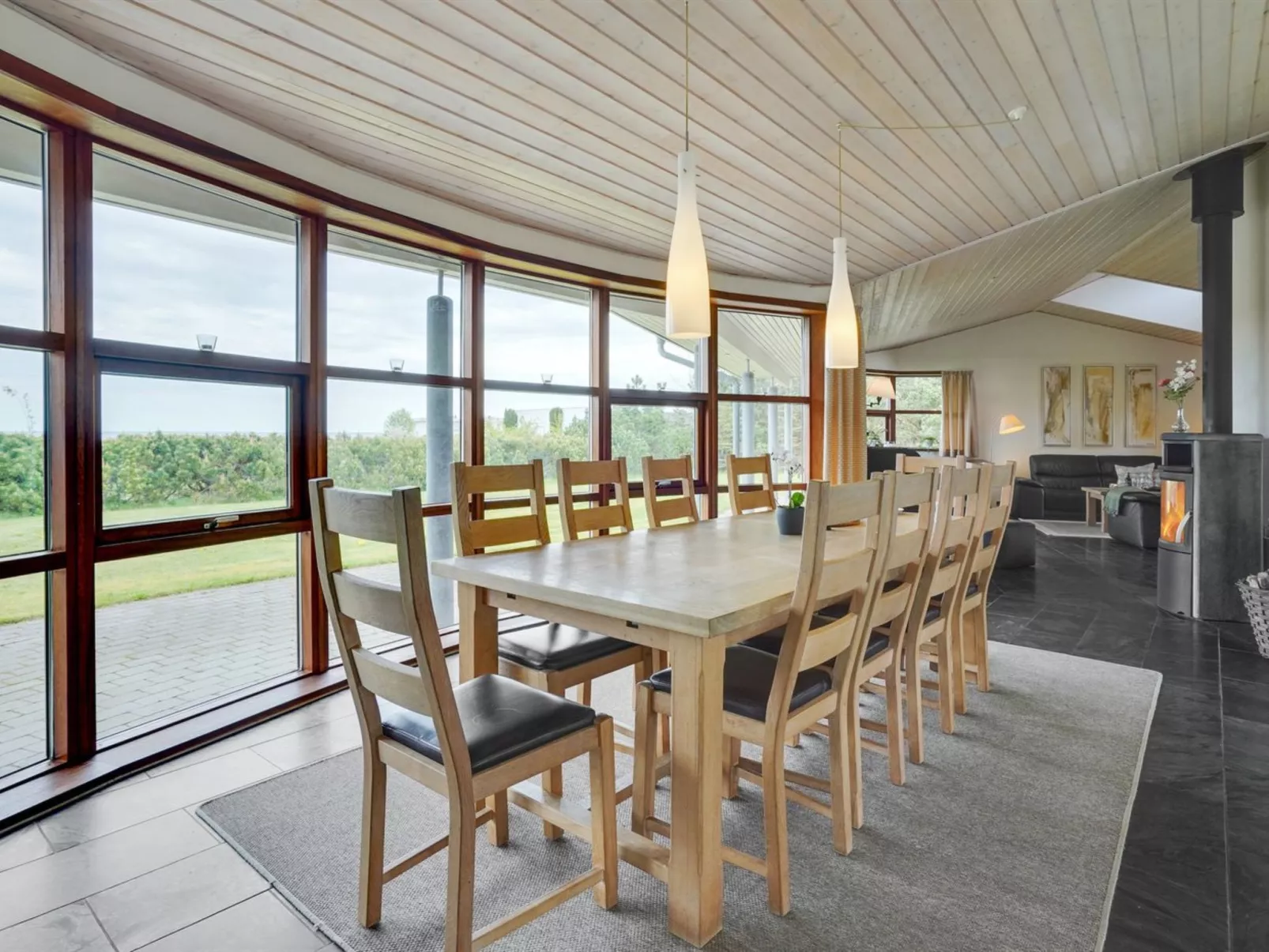 "Amundi" - 3.8km from the sea-Binnen