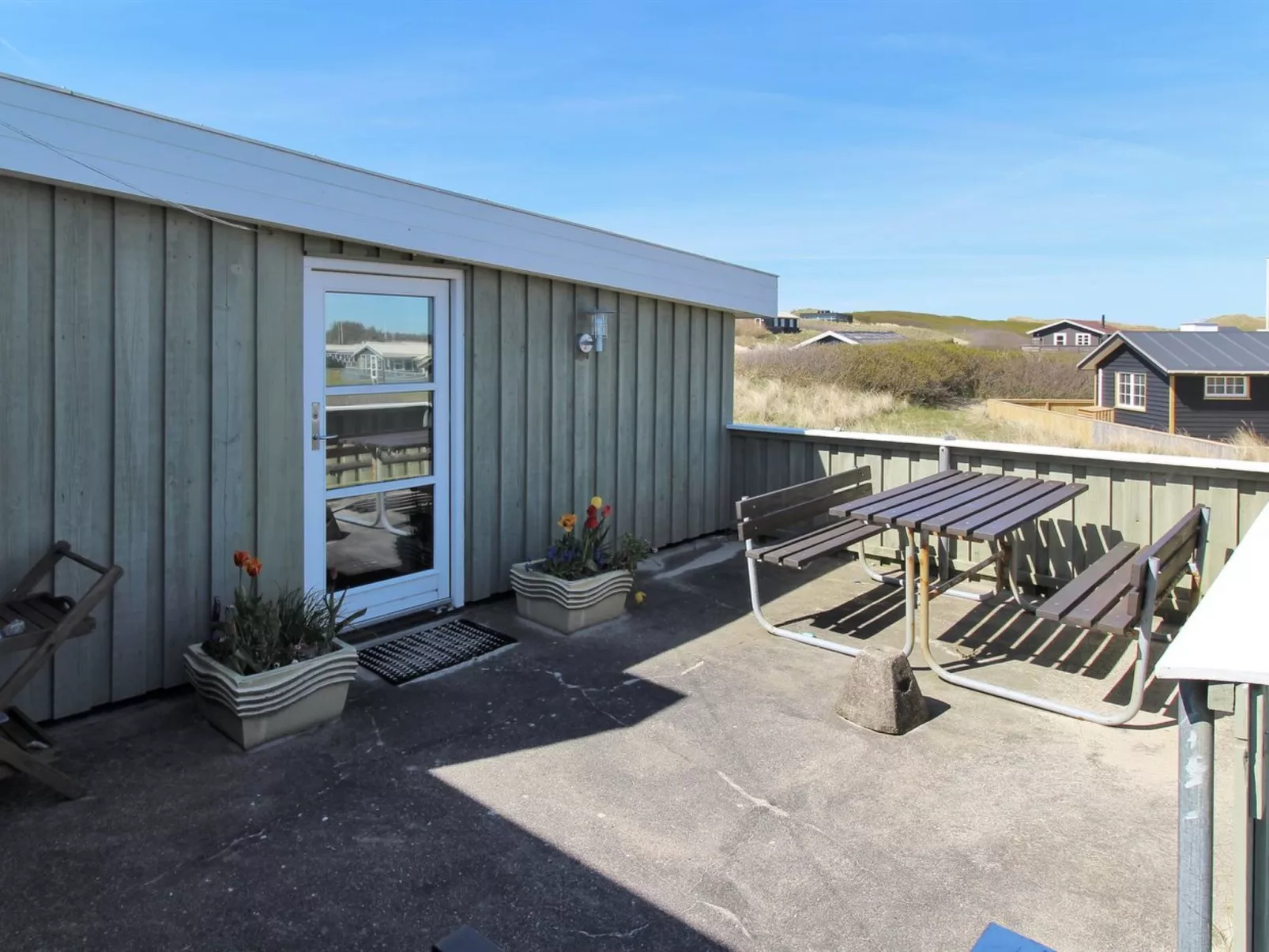"Dyveke" - 220m from the sea-Buiten