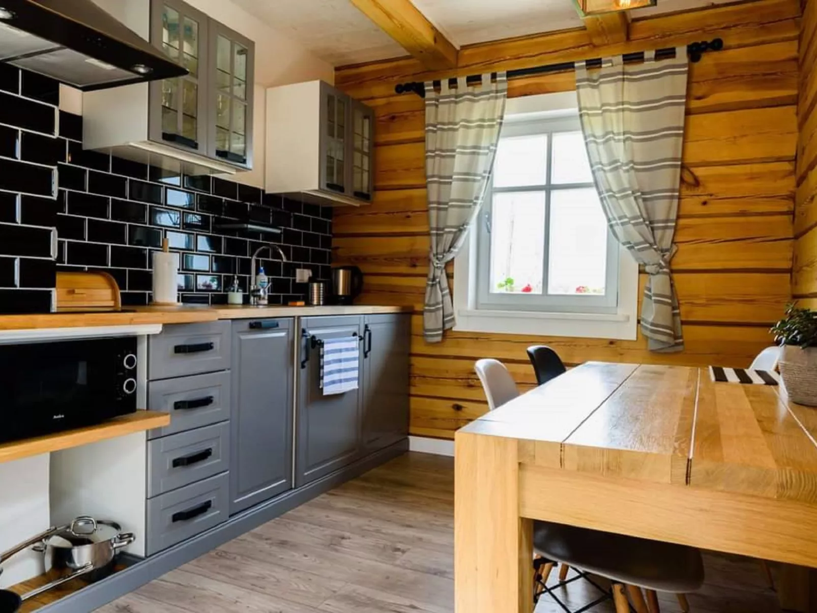 Szelągówka 80 m2-Binnen