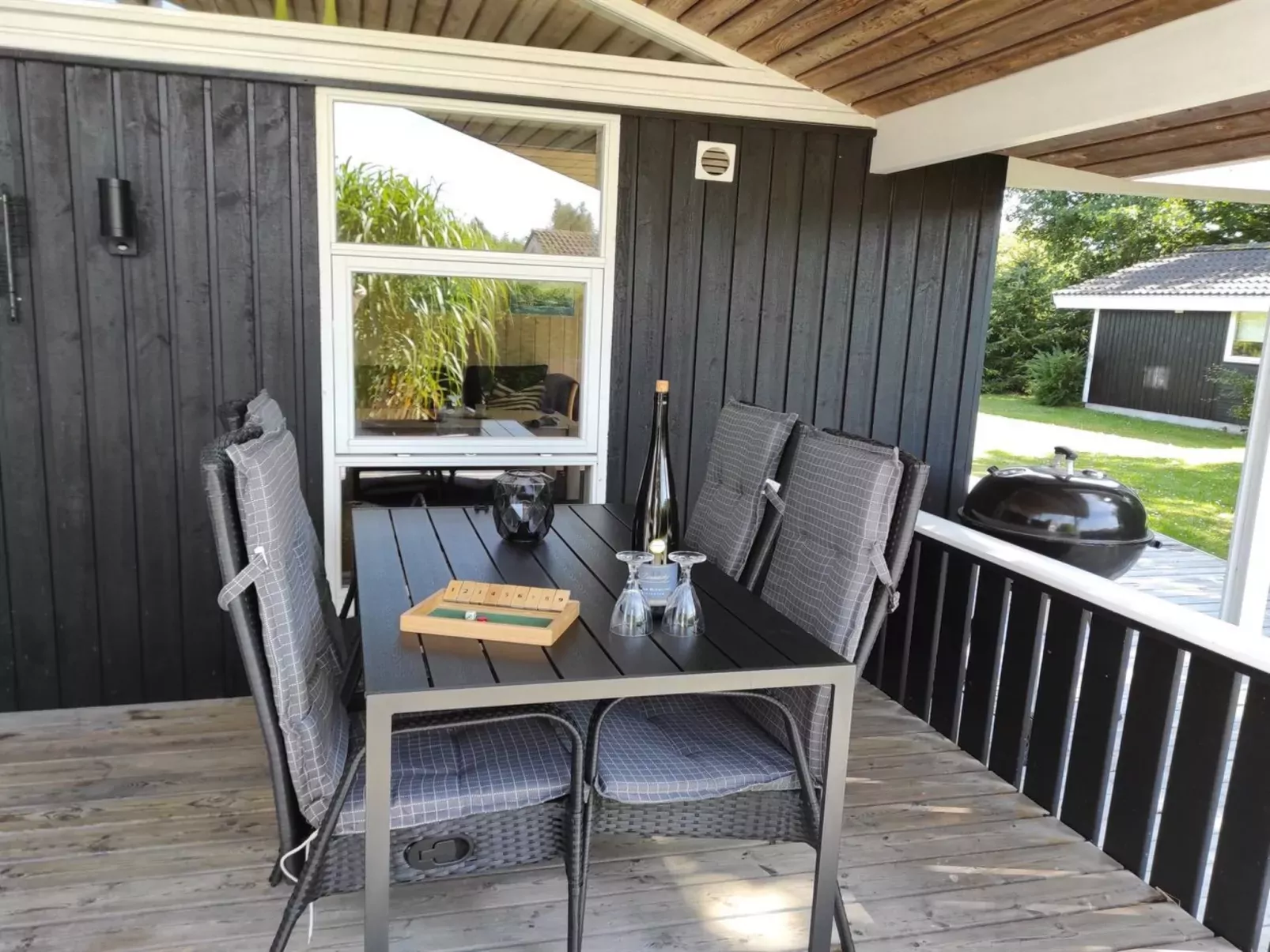 "Augusta" - 700m from the sea-Buiten