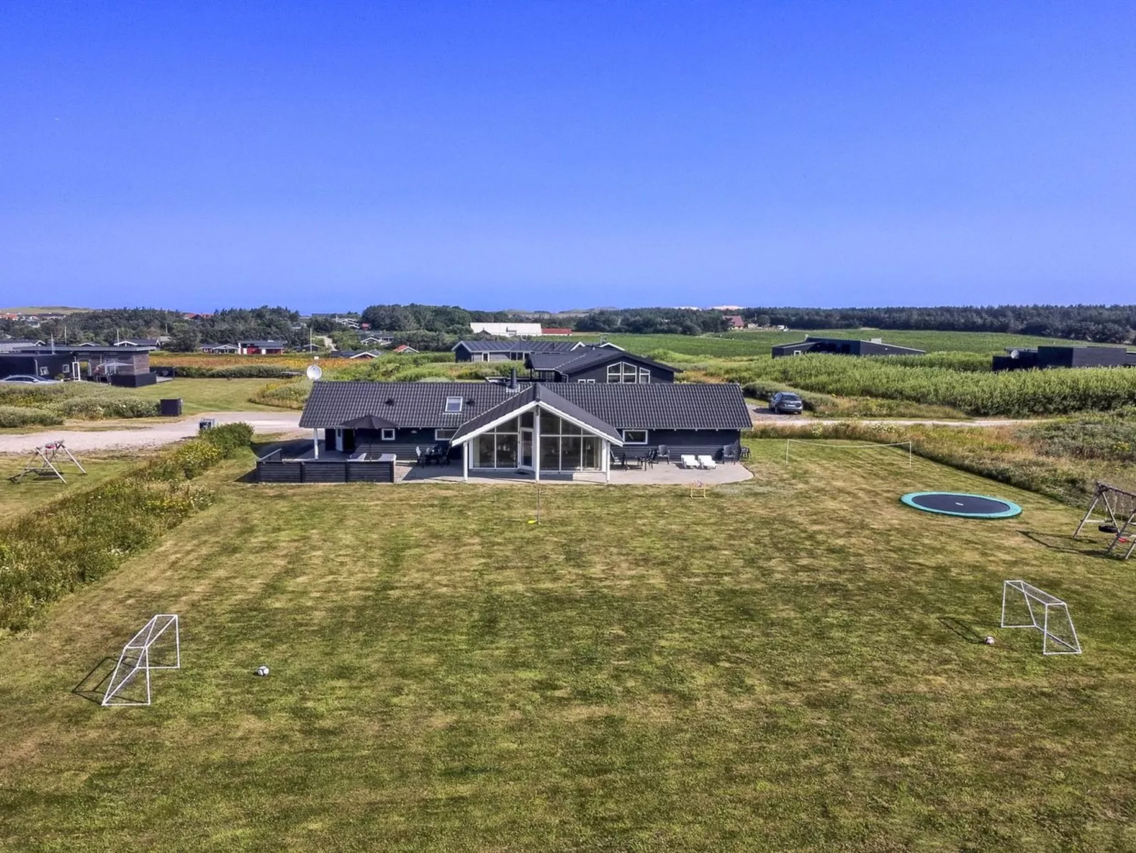 "Mattis" - 650m from the sea-Buiten