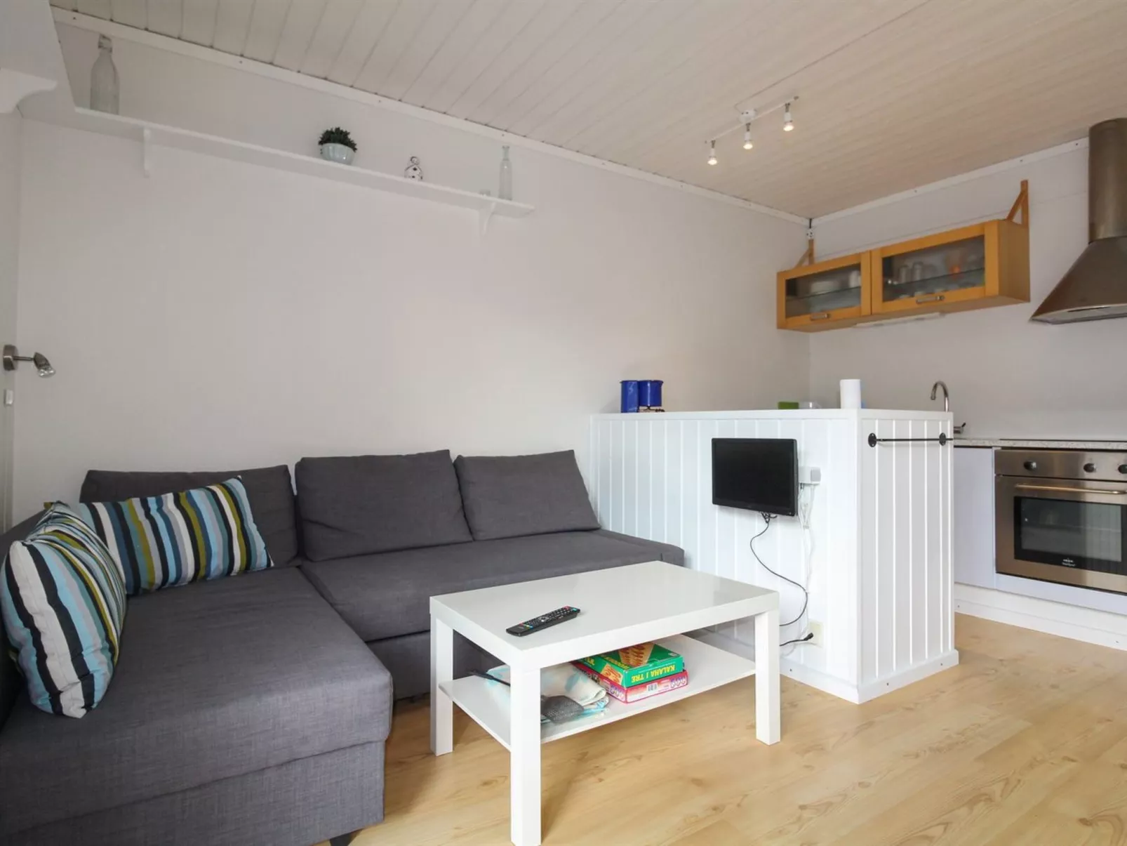 "Gudke" - 50m from the sea-Binnen