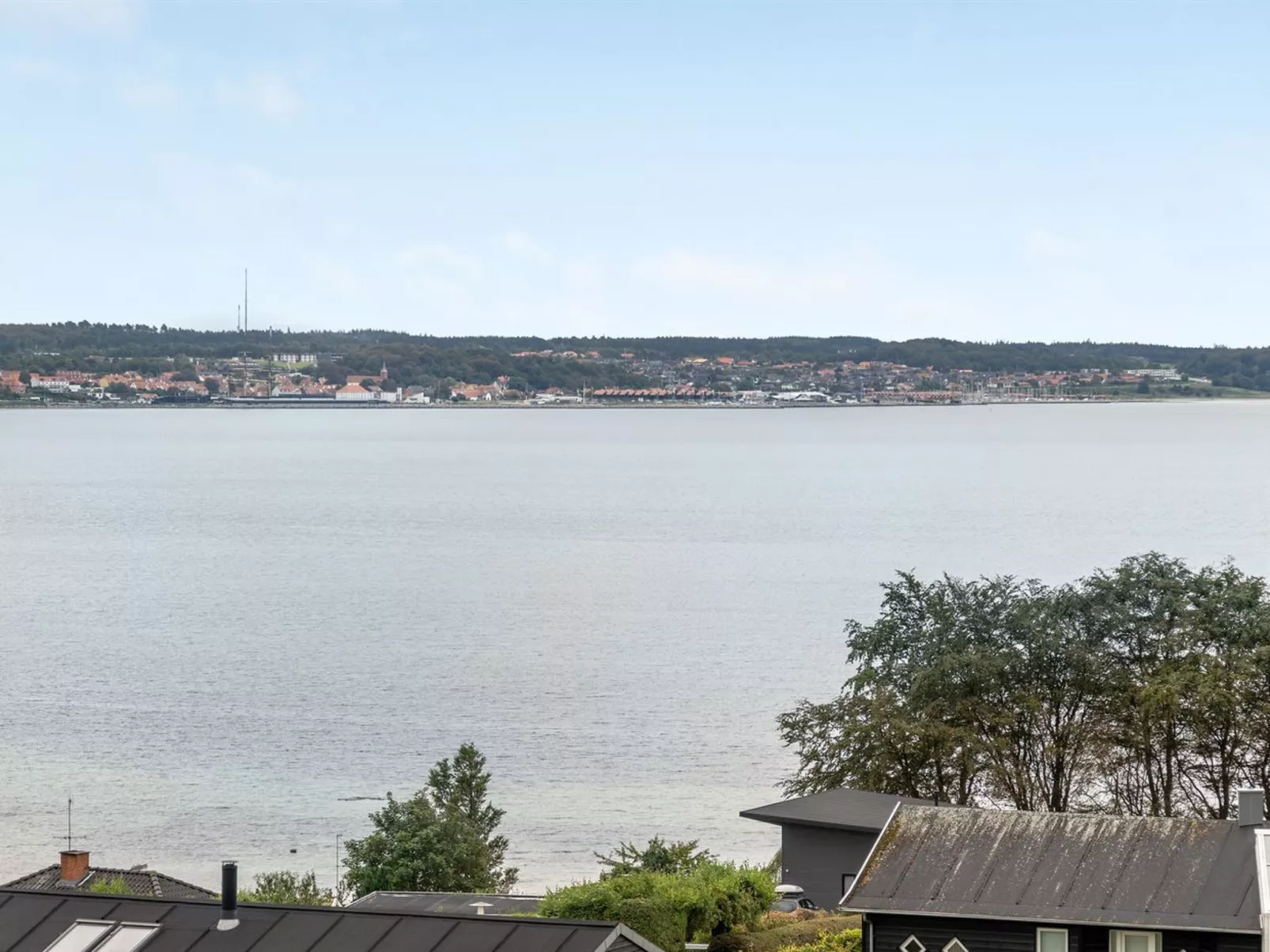 "Eilen" - 250m from the sea-Buiten