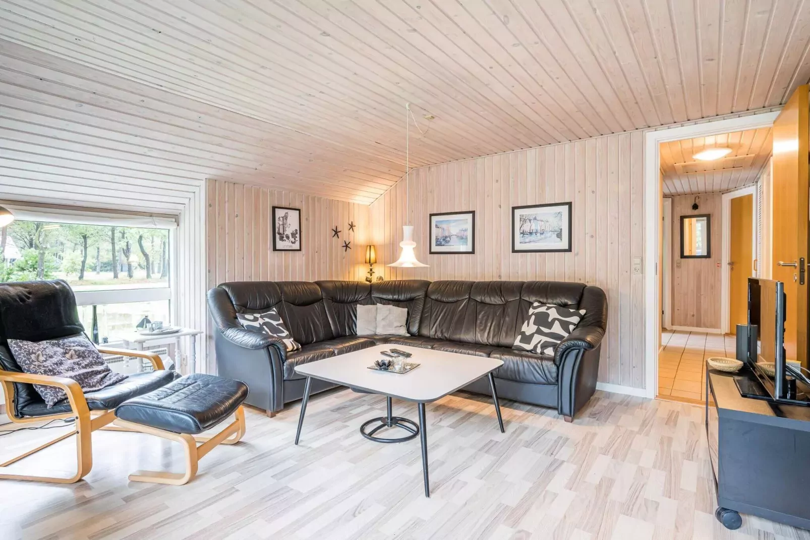 Lichte huisje met overdekt terras-By Traum-Binnen