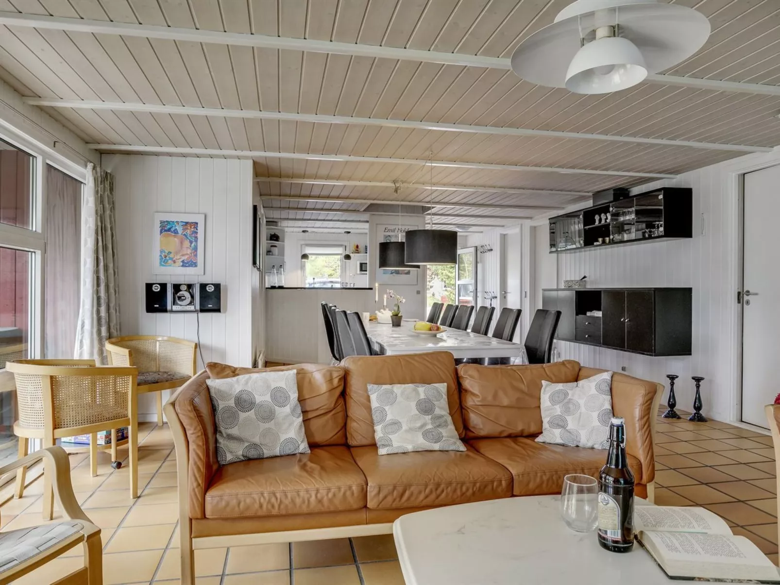 "Livni" - 3.8km from the sea-Binnen