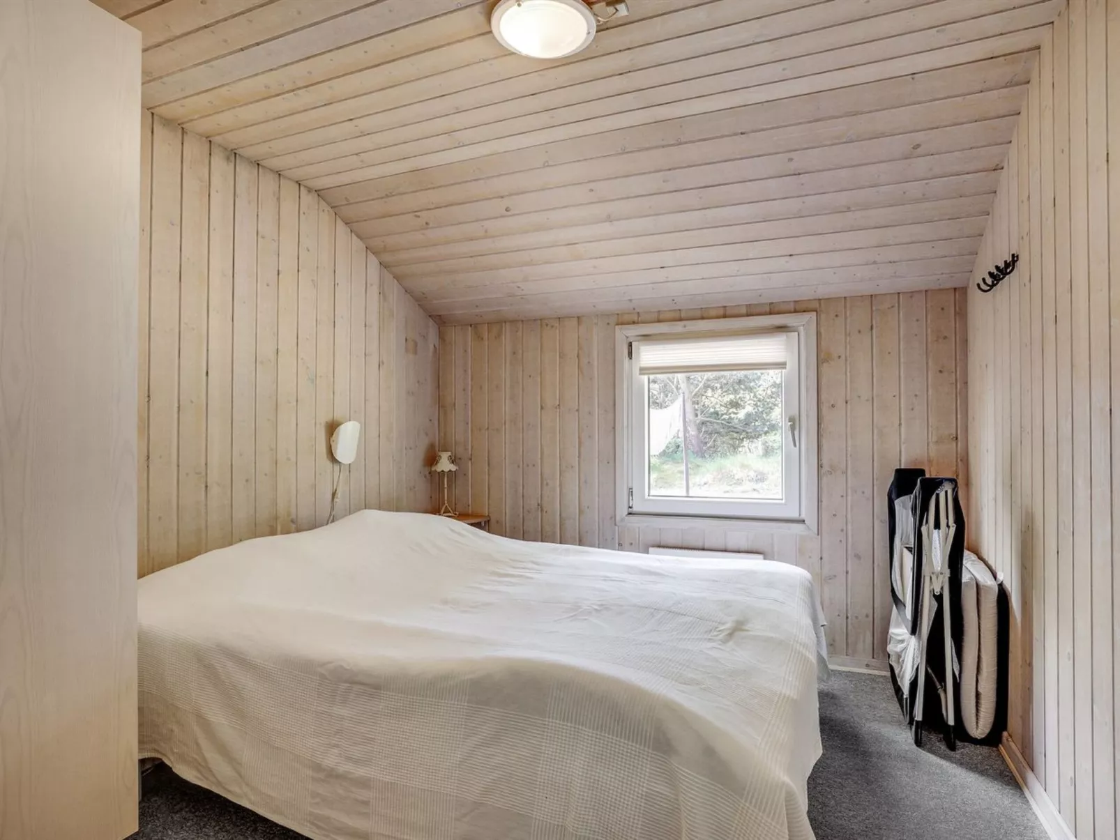 "Livni" - 3.8km from the sea-Binnen