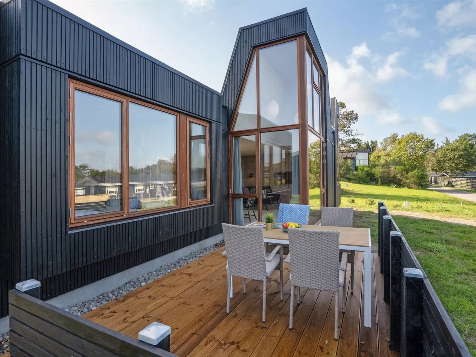 "Fritze" - 400m from the sea-Buiten