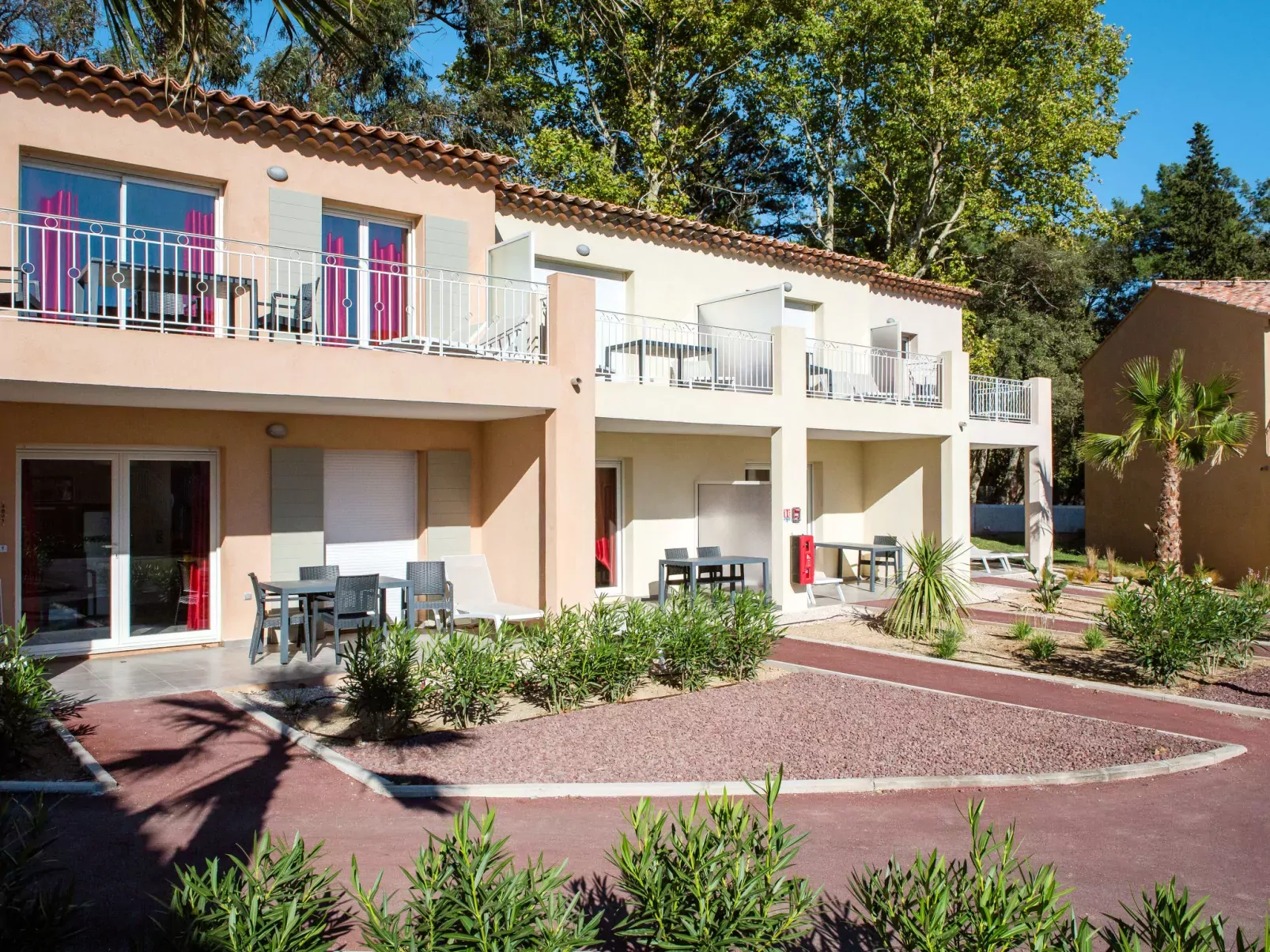 Les Perles de Saint Tropez-Buiten