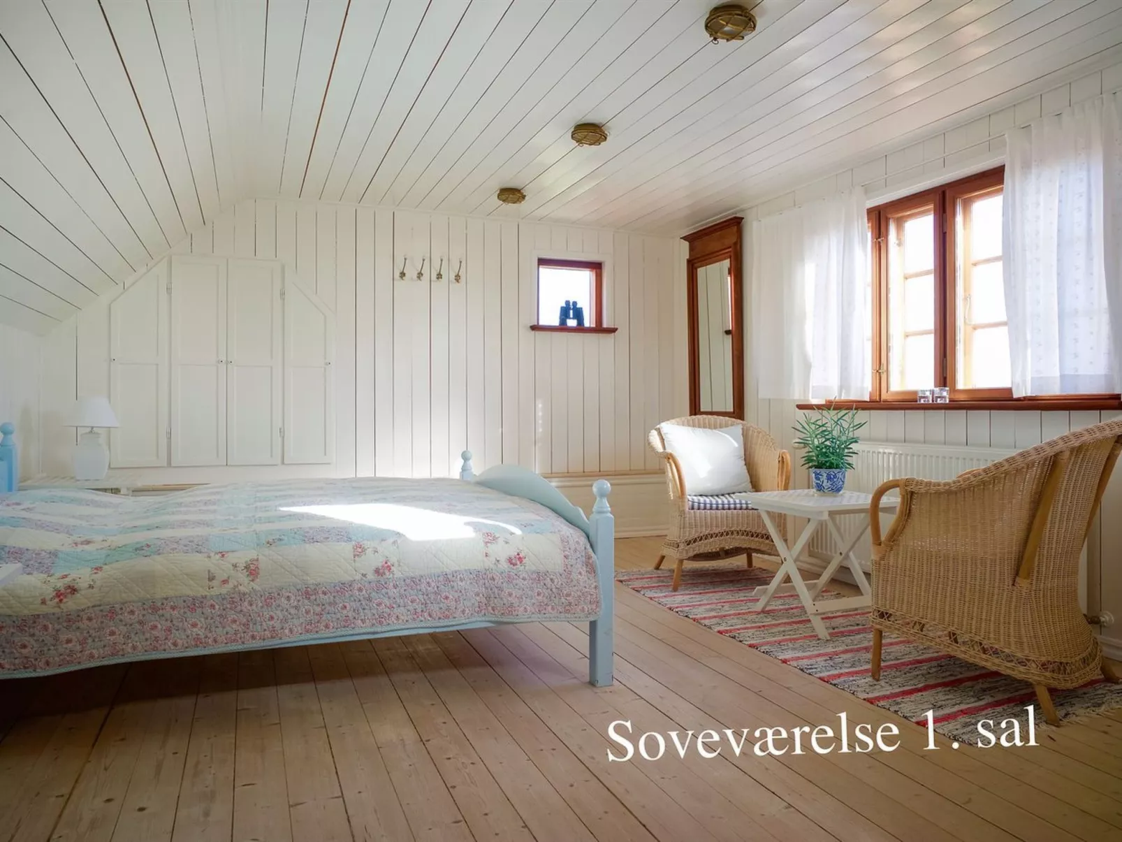 "Ingwald" - 50m from the sea-Binnen