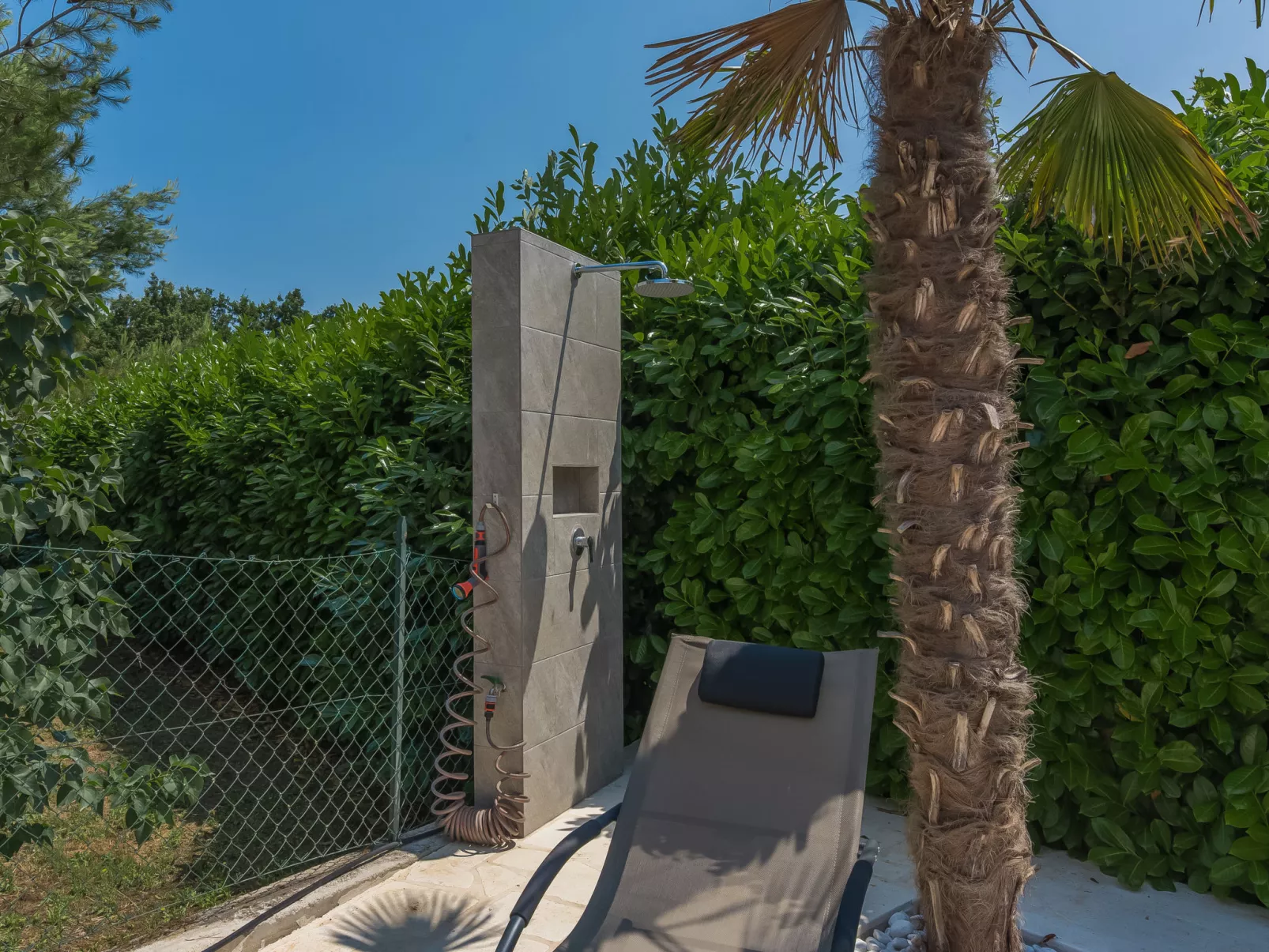 Villa Joy-Binnen