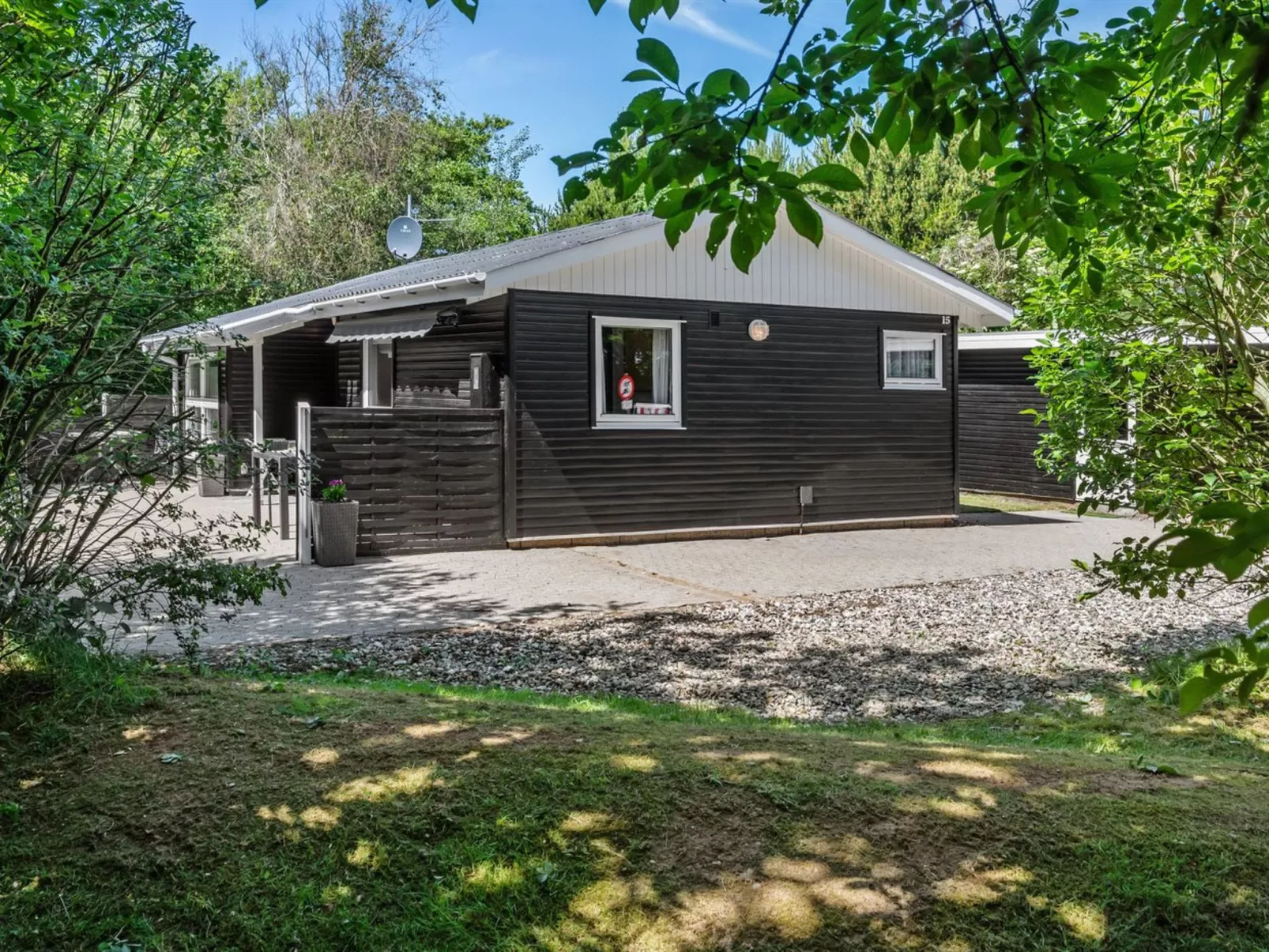"Sanni" - 1.6km from the sea-Buiten
