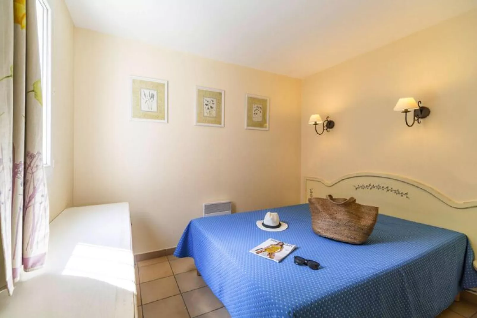 Residence Les Restanques du Golfe de St Tropez Grimaud - Studio 5 personnes - 1 coin nuit - Vue mer Standard - Slaapkamer