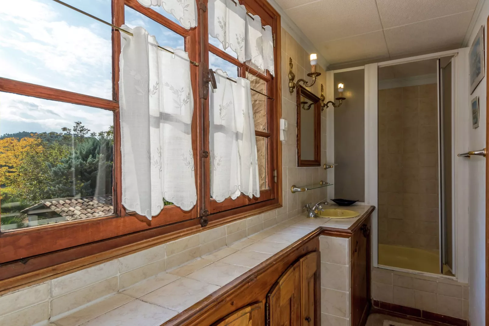 Maison de vacances Le Luc-Badkamer