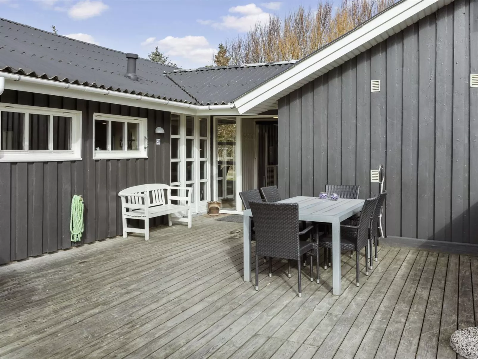 "Lempi" - 300m from the sea-Binnen
