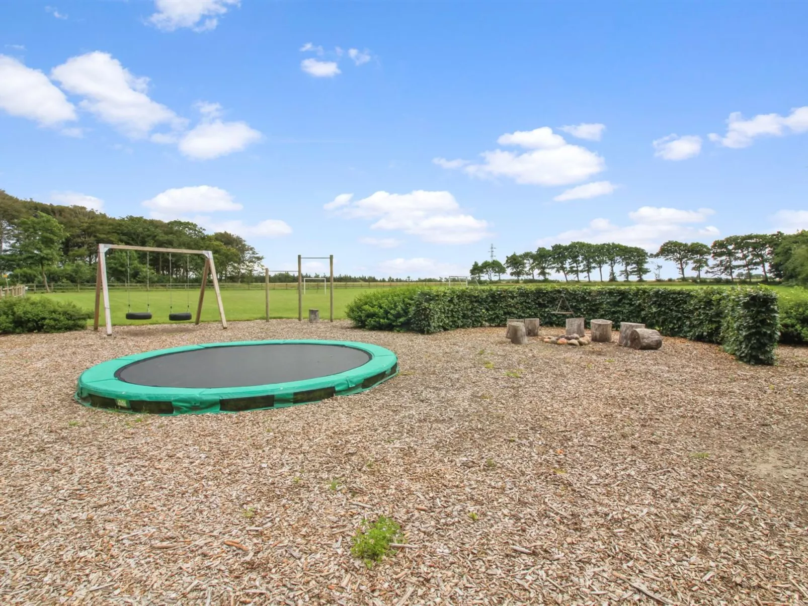 "Eini" - 4.5km from the sea-Buiten