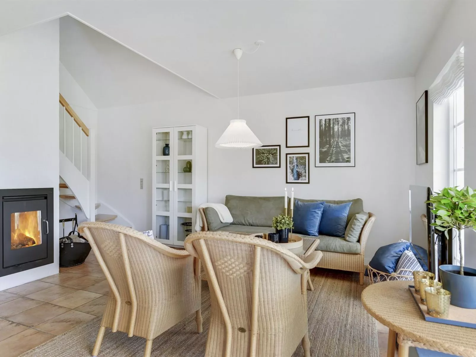 "Nikan" - 300m from the sea-Binnen