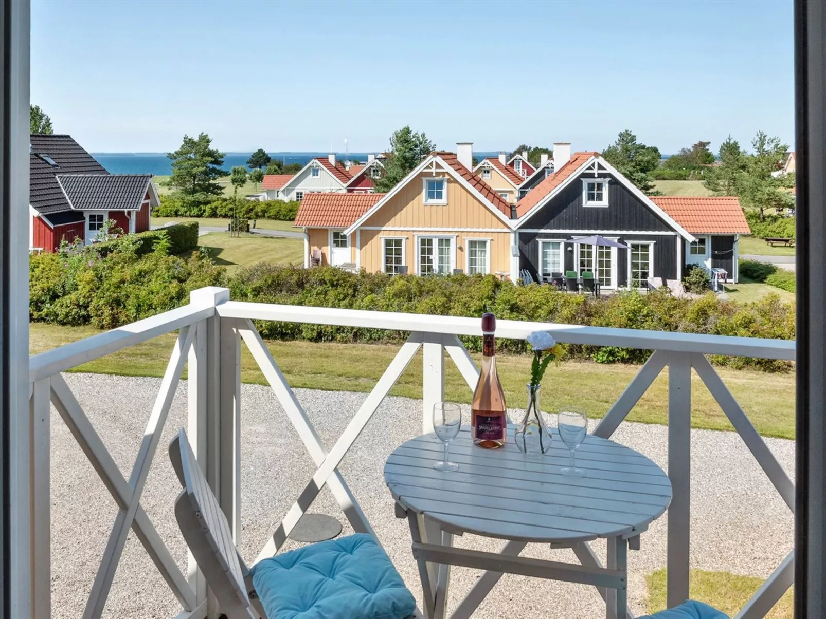 "Nikan" - 300m from the sea-Buiten