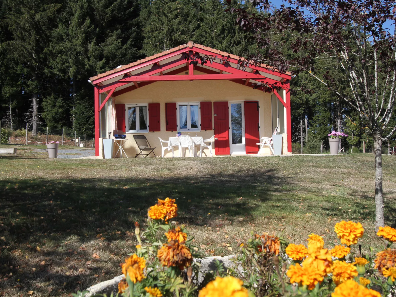 Le Clos des Sapins-Buiten
