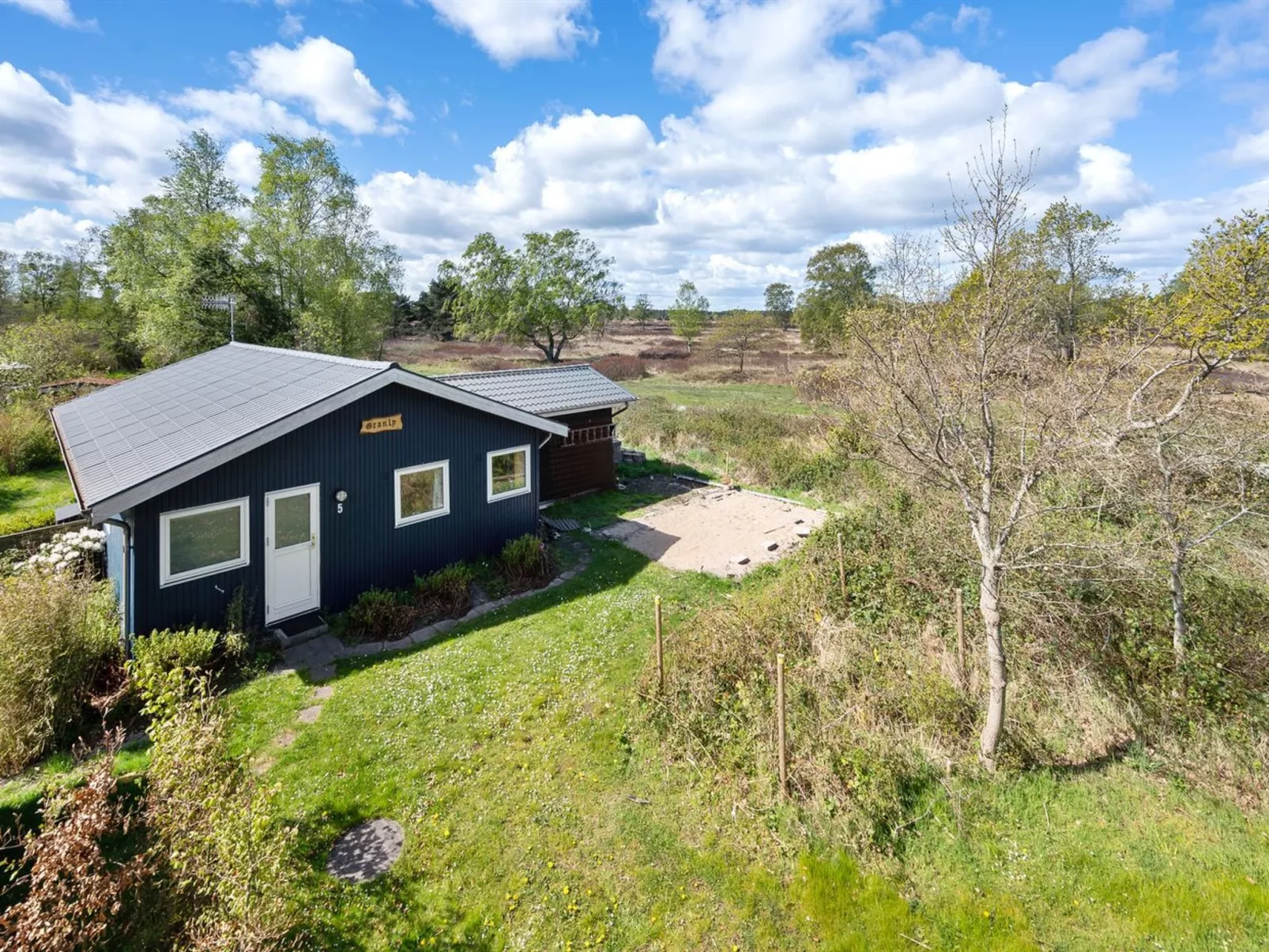"Norell" - 800m from the sea-Buiten