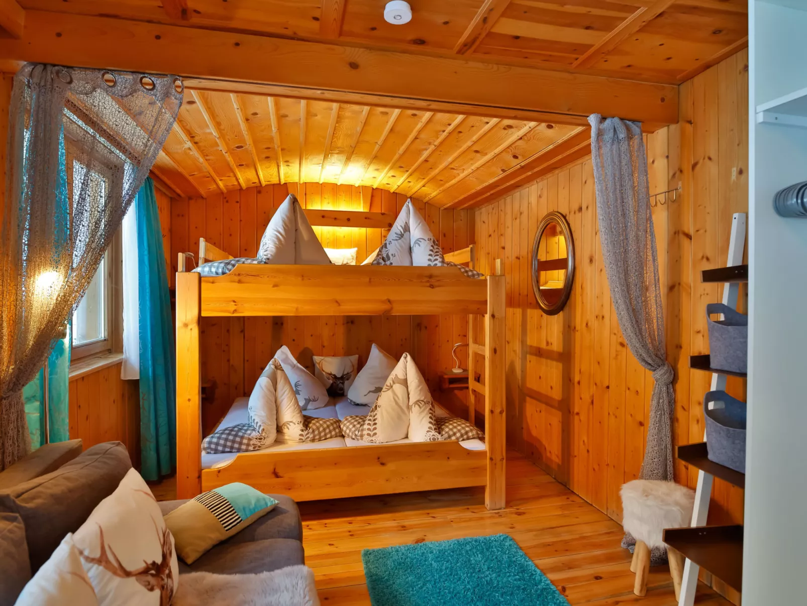Alpenchalet Silbertal-Binnen