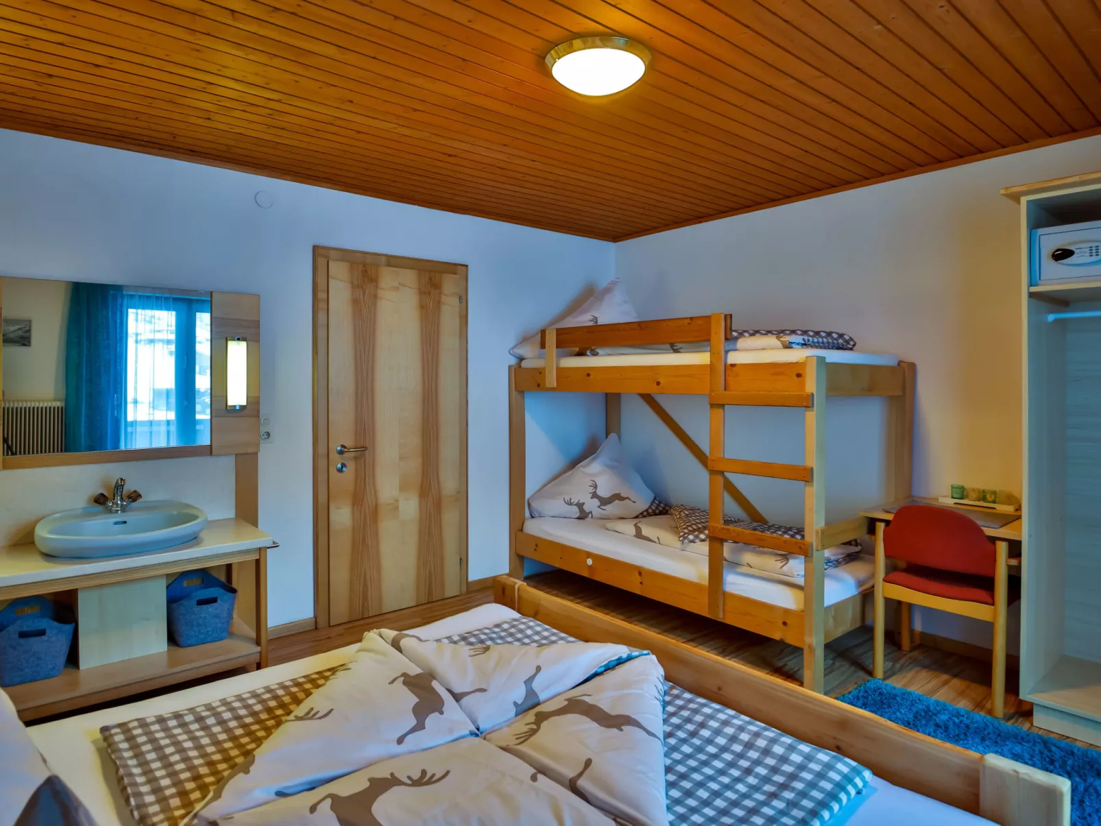 Alpenchalet Silbertal-Binnen