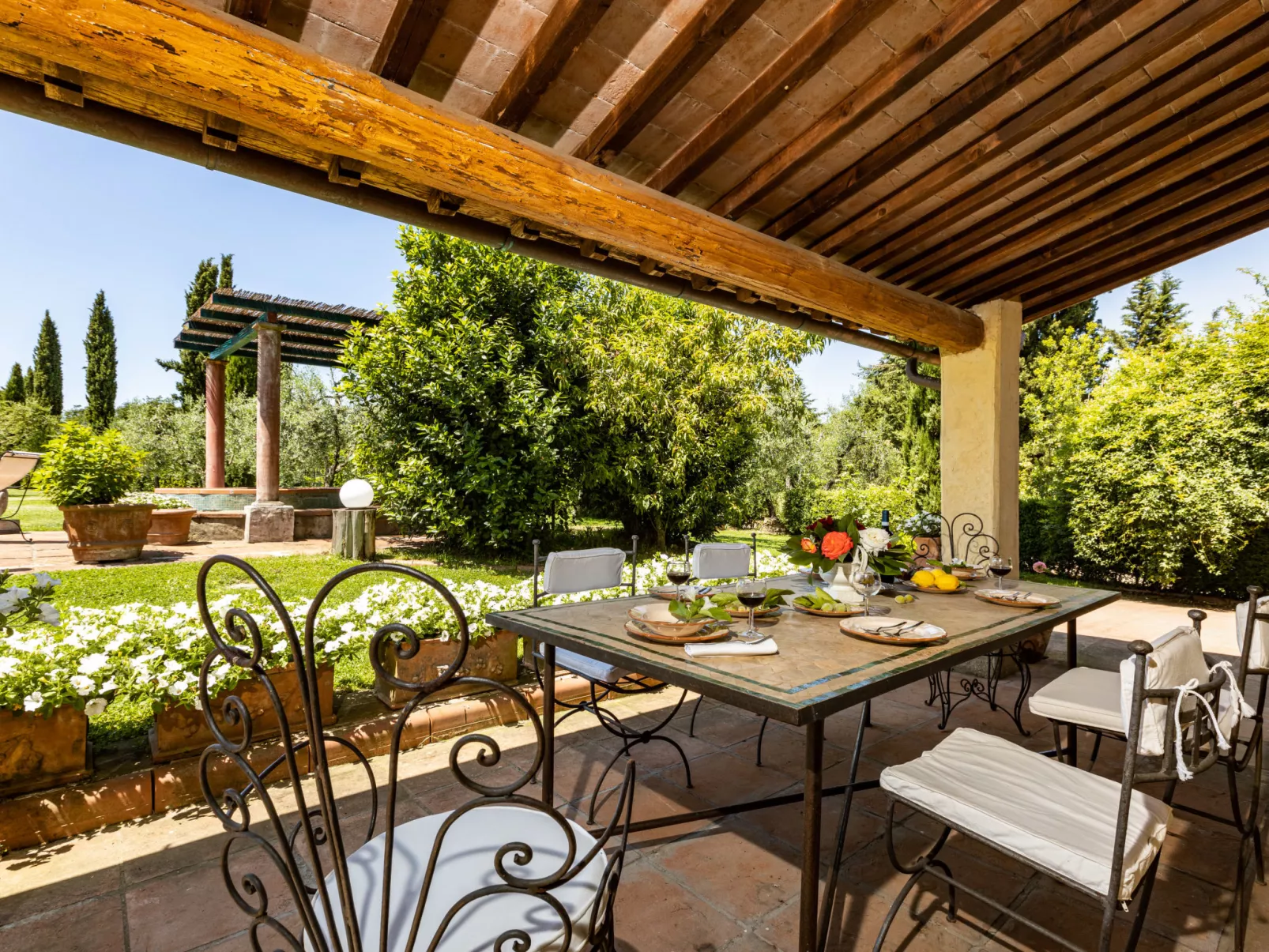 La Torre + Fienile + Casa Prato-Buiten