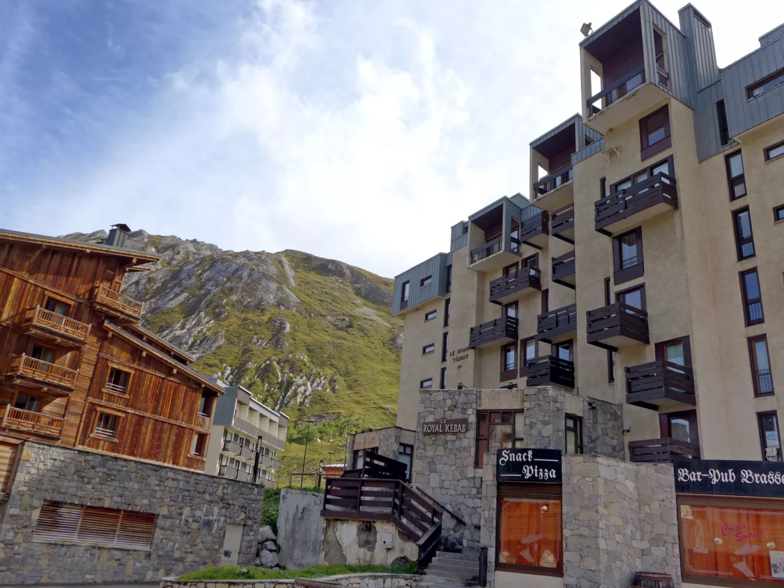 Le Grand Tichot A et B (Val Claret)