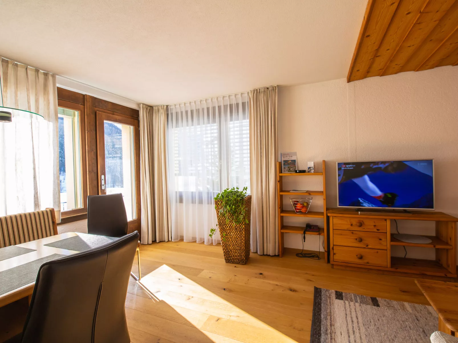 Atlantis Apartments-Binnen