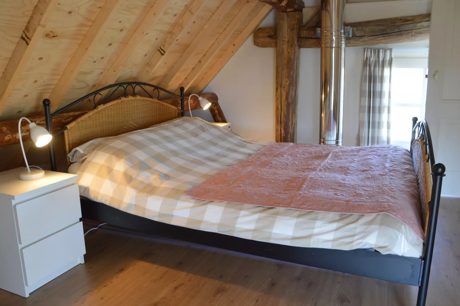Het Biesbosch huisje-Slaapkamer