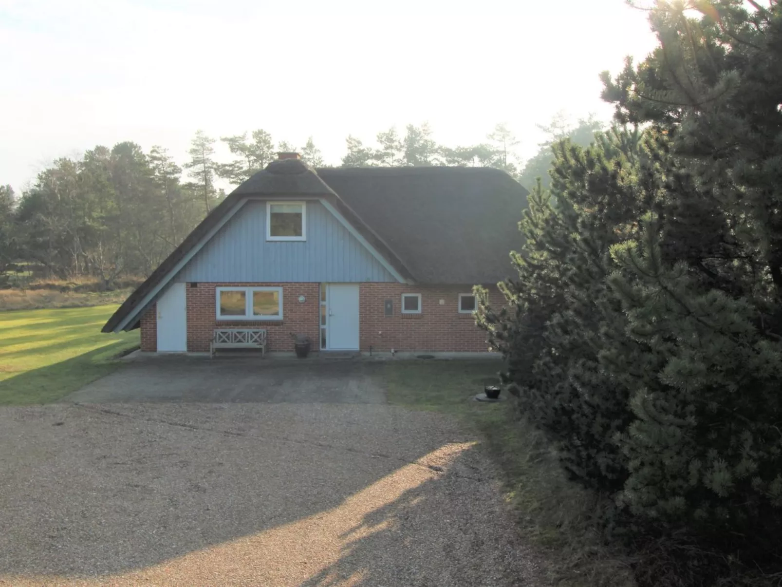 "Arja" - 2.2km from the sea-Binnen