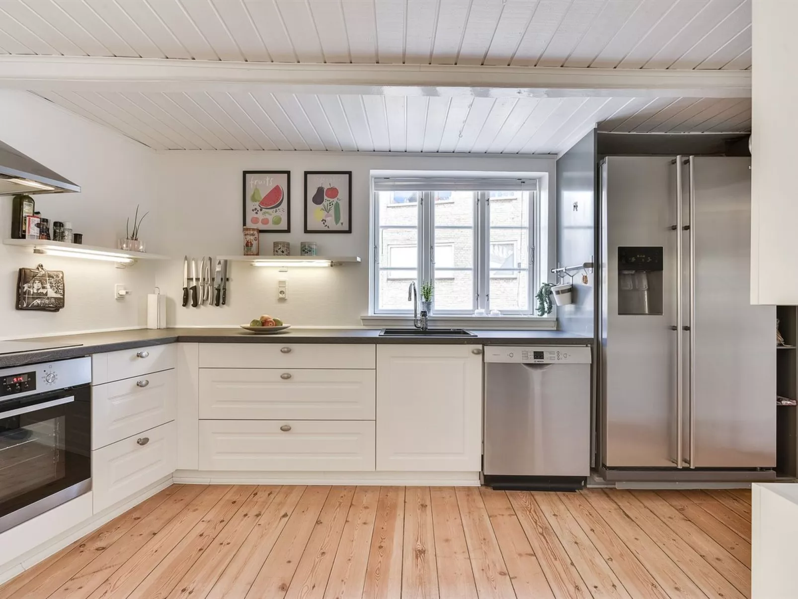 "Zezilie" - 500m from the sea-Binnen