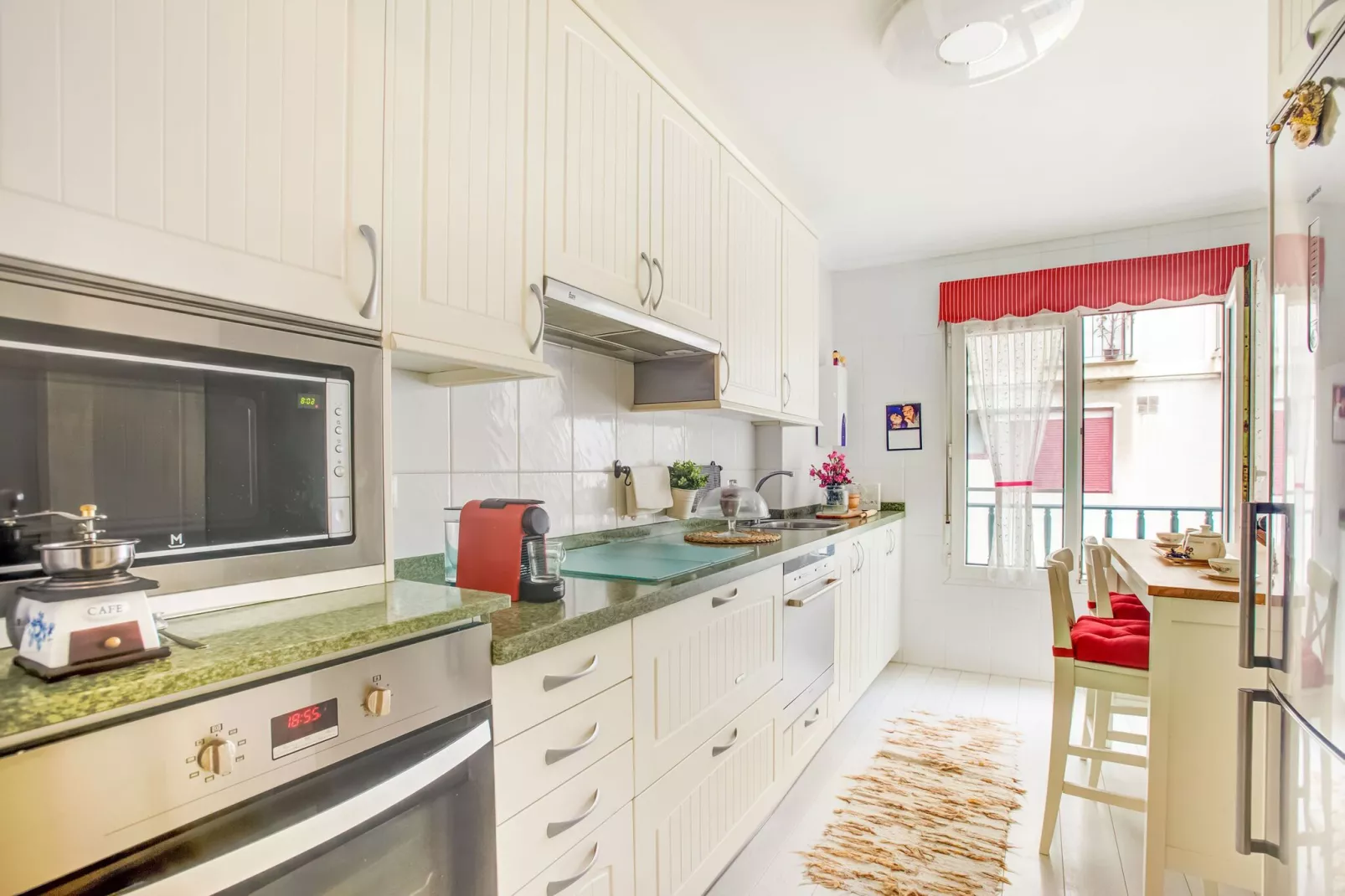 Apartamento en Cimadevilla-Keuken