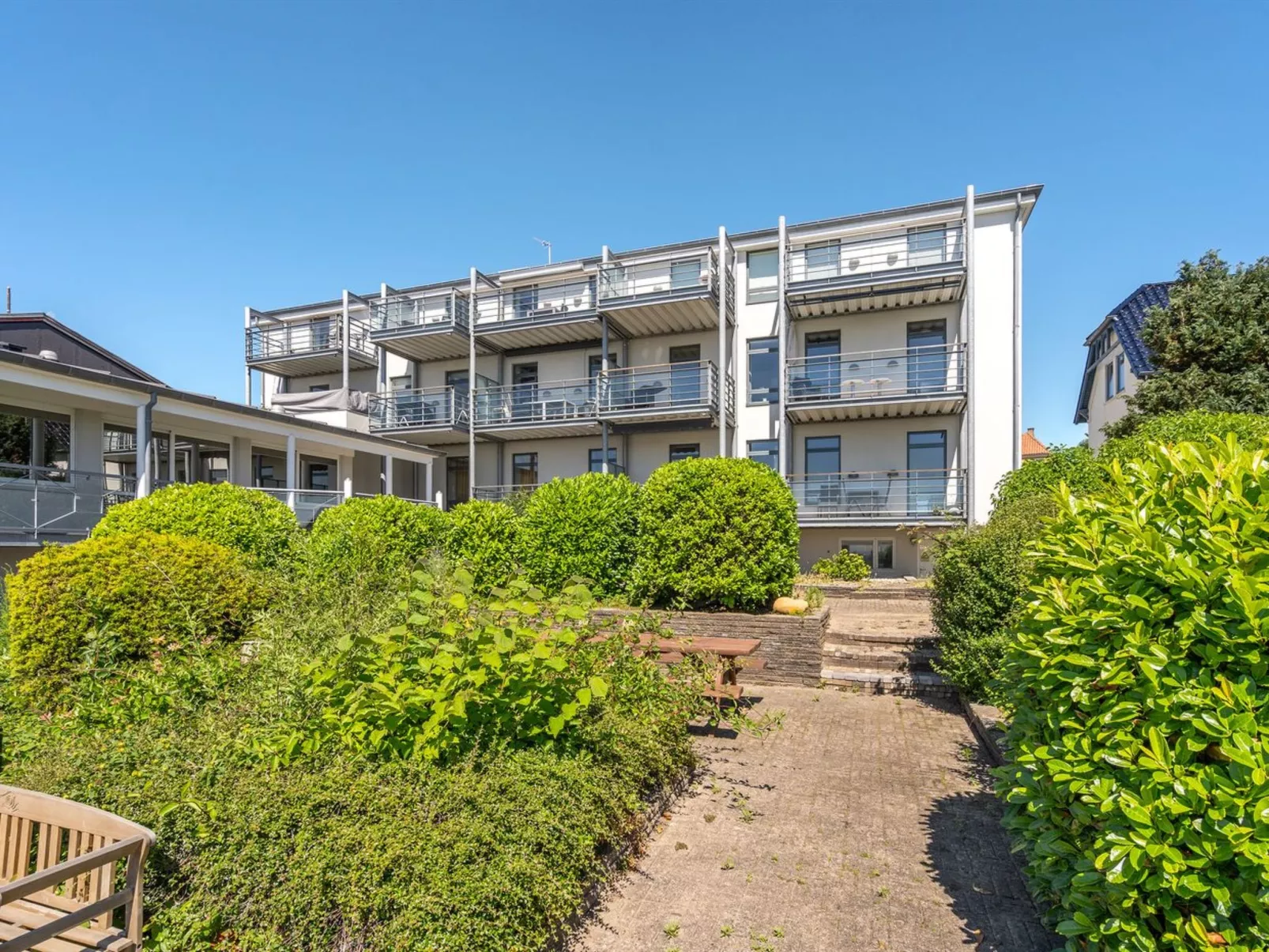"Axlan" - 50m from the sea