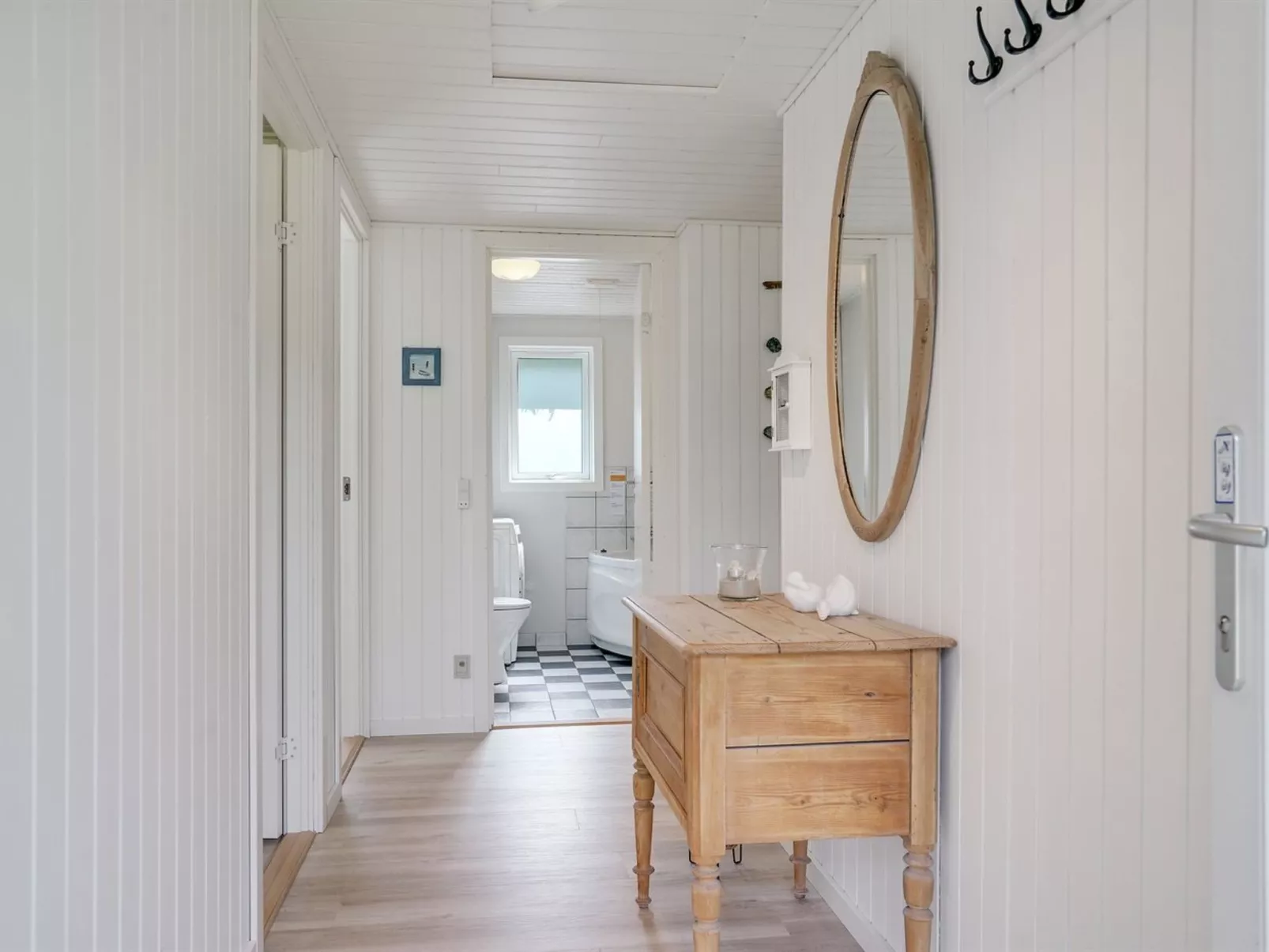 "Dirch" - 1.5km from the sea-Binnen