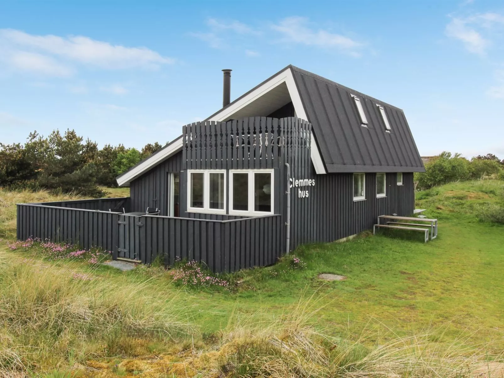 "Casandra" - 600m from the sea